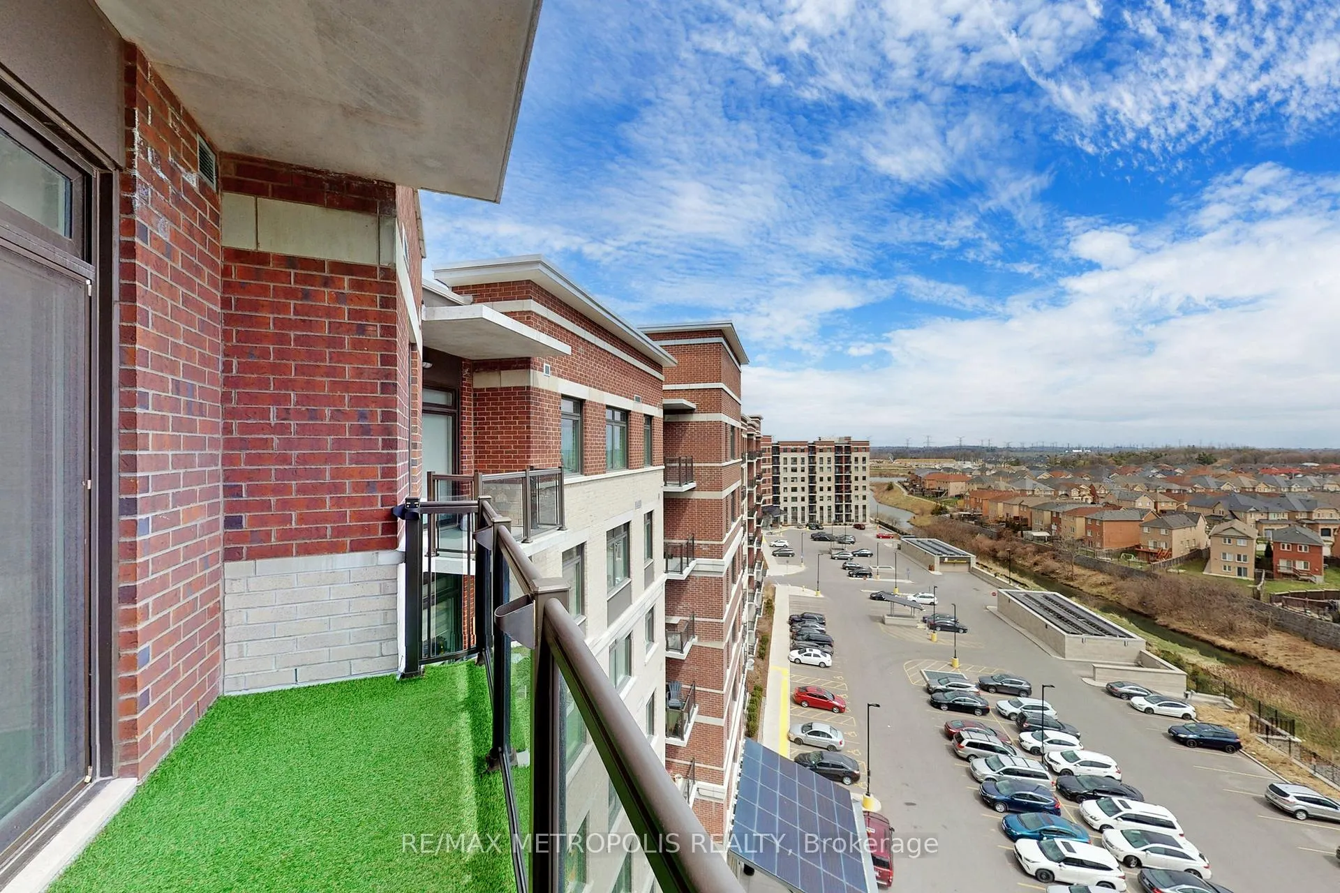 Photo 34 of Unit 816, 7325 Markham Road, Markham, Cedarwood — HOMEH