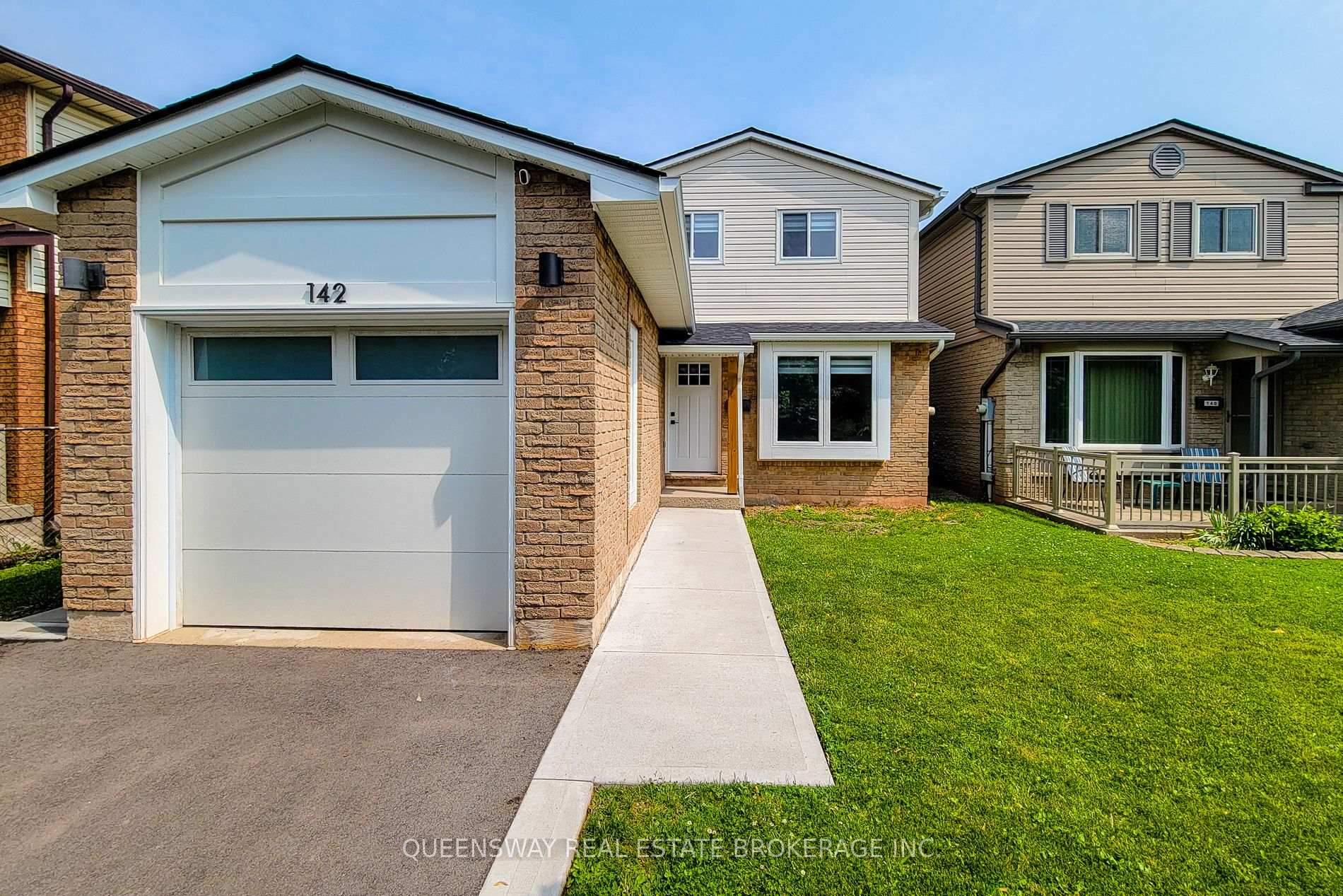 Front of 142 Macintosh Drive N