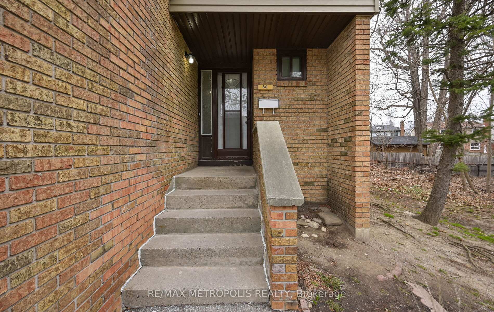 Photo 3 of Unit 86, 86 Carleton Place, Brampton, Bramalea West Industrial — HOMEH