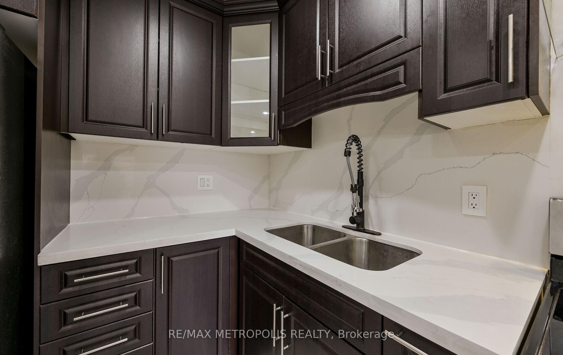 Photo 17 of Unit 86, 86 Carleton Place, Brampton, Bramalea West Industrial — HOMEH