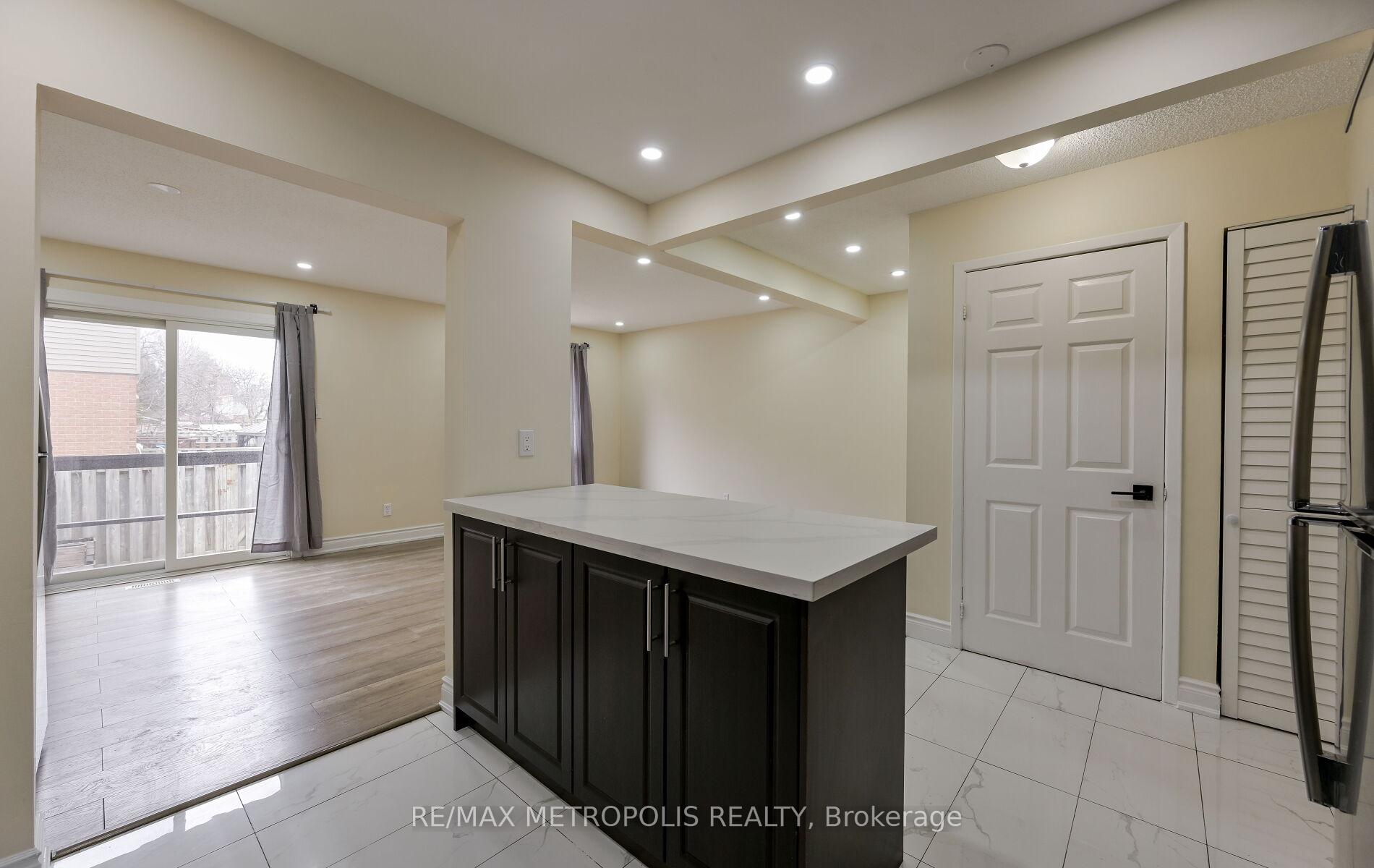 Photo 21 of Unit 86, 86 Carleton Place, Brampton, Bramalea West Industrial — HOMEH