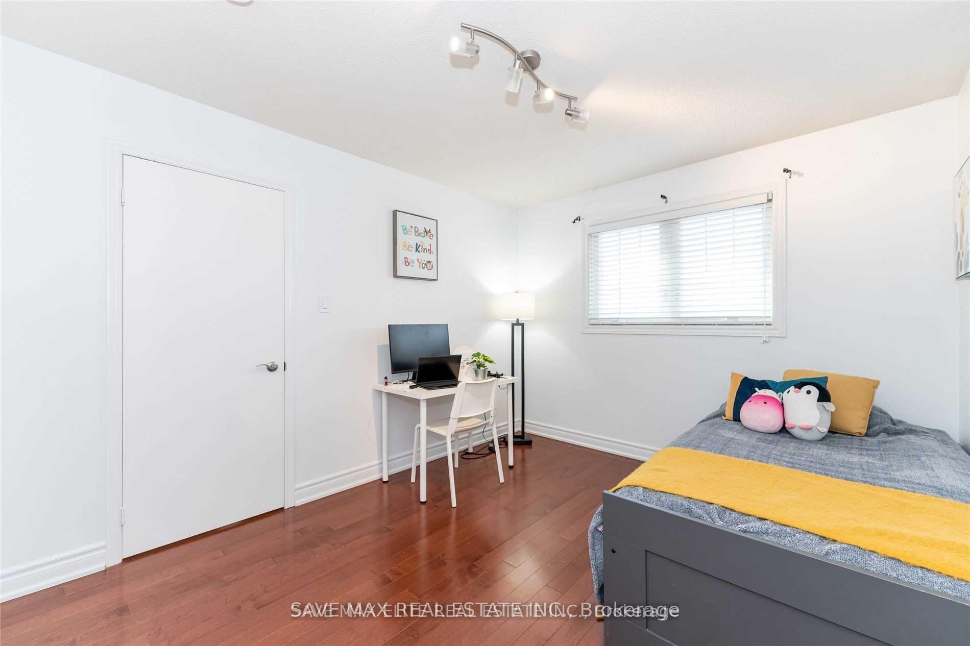 Photo 26 of 20 Bent Tree Court, Brampton, Fletcher's Creek South — HOMEH