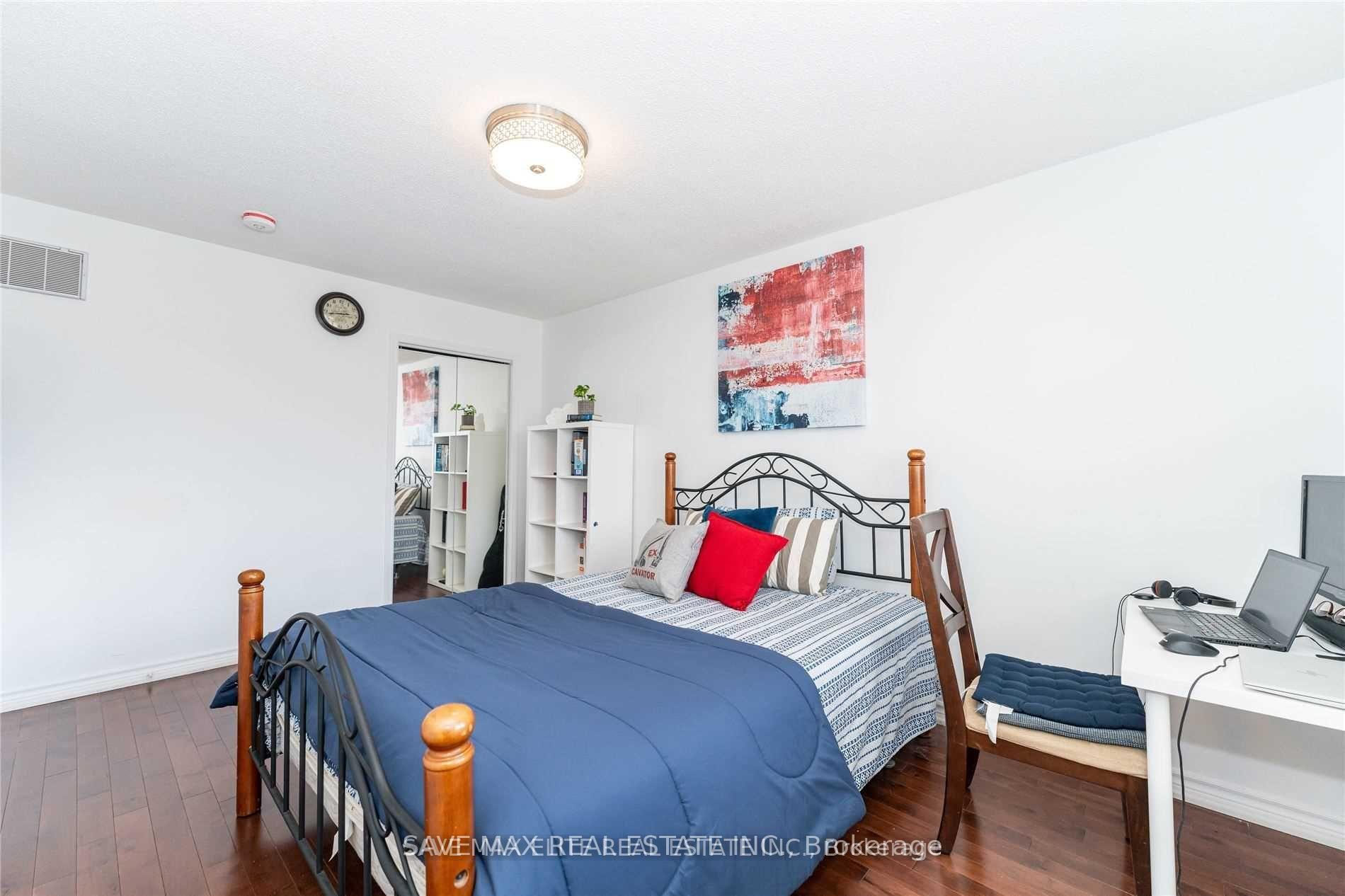 Photo 9 of 20 Bent Tree Court, Brampton, Fletcher's Creek South — HOMEH