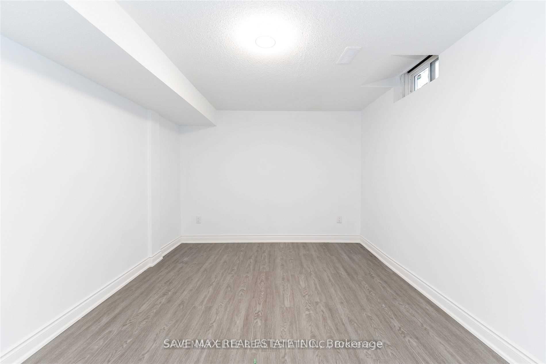 Photo 19 of 20 Bent Tree Court, Brampton, Fletcher's Creek South — HOMEH