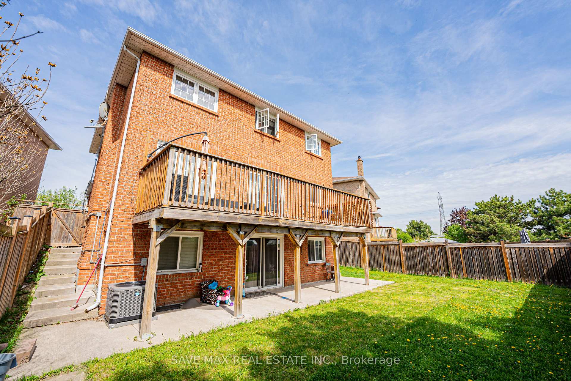 Photo 34 of 20 Bent Tree Court, Brampton, Fletcher's Creek South — HOMEH