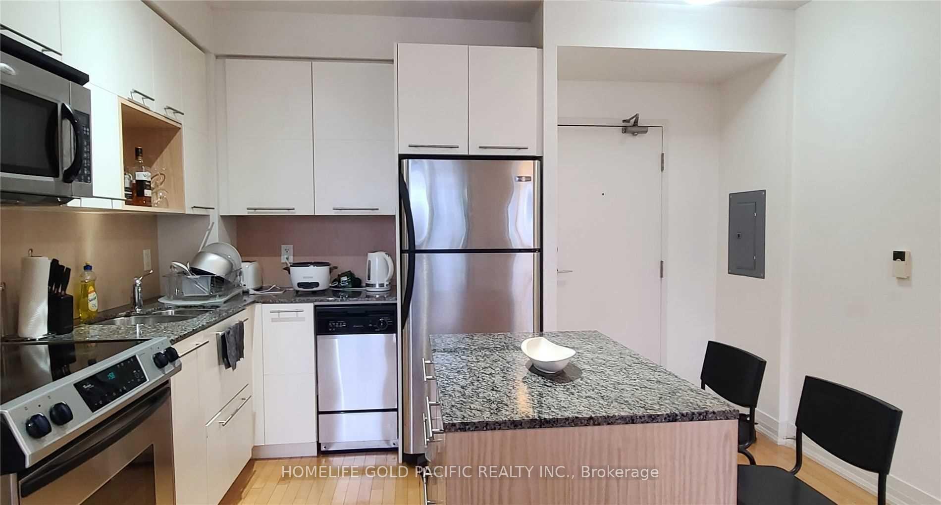 Photo 6 of Unit 2204, 21 Carlton Street, Toronto, Church-Yonge Corridor — HOMEH