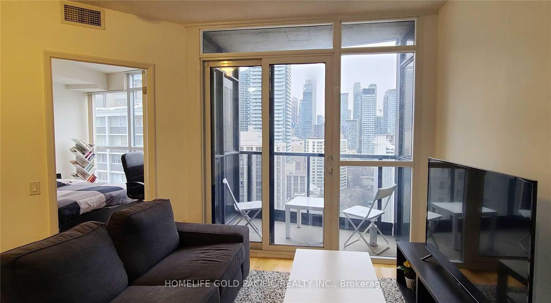 Photo 9 of Unit 2204, 21 Carlton Street, Toronto, Church-Yonge Corridor — HOMEH