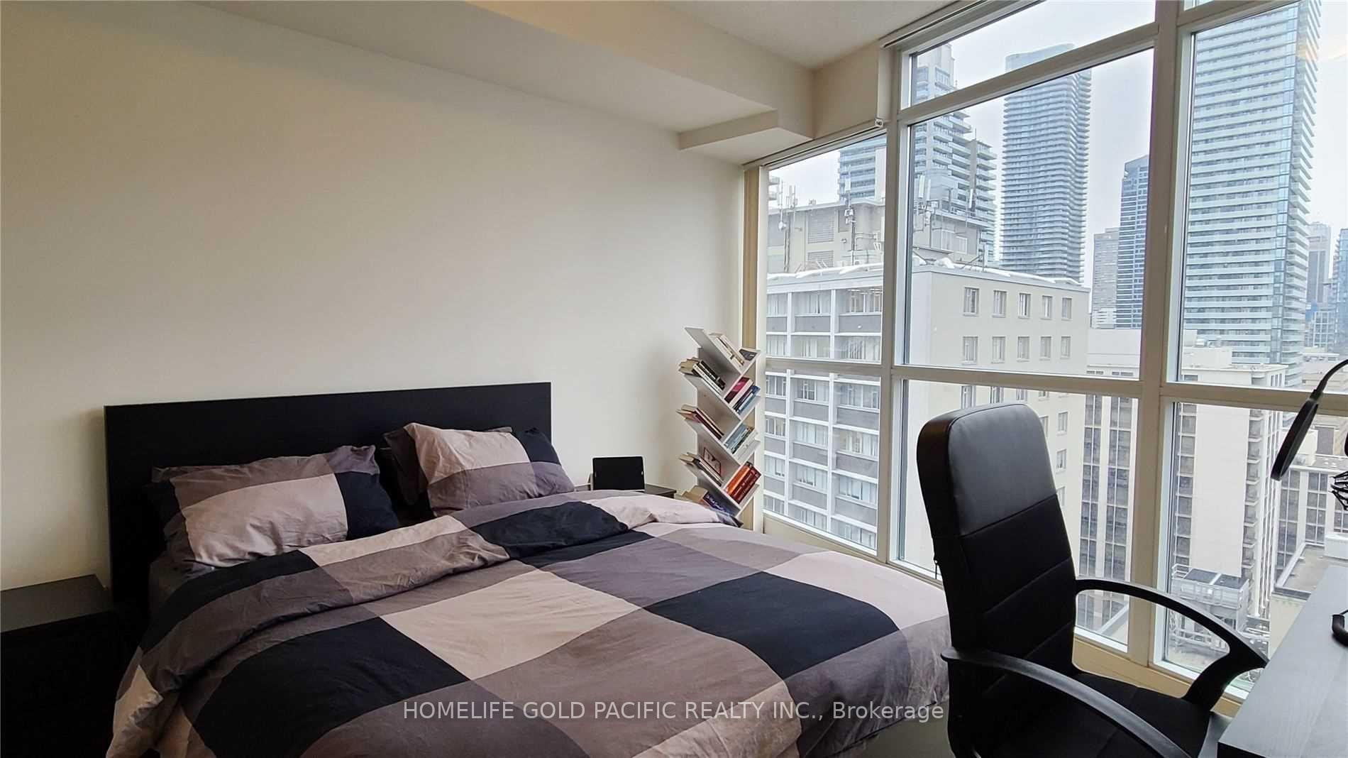 Photo 10 of Unit 2204, 21 Carlton Street, Toronto, Church-Yonge Corridor — HOMEH