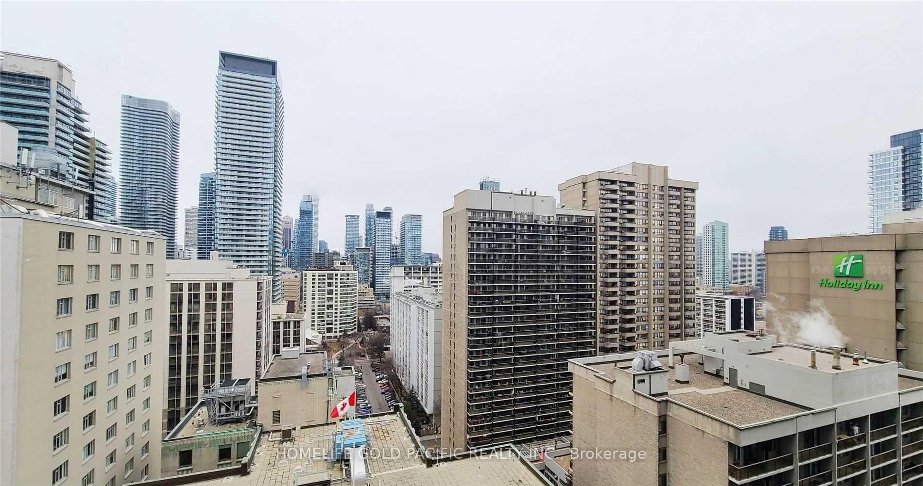 Photo 13 of Unit 2204, 21 Carlton Street, Toronto, Church-Yonge Corridor — HOMEH