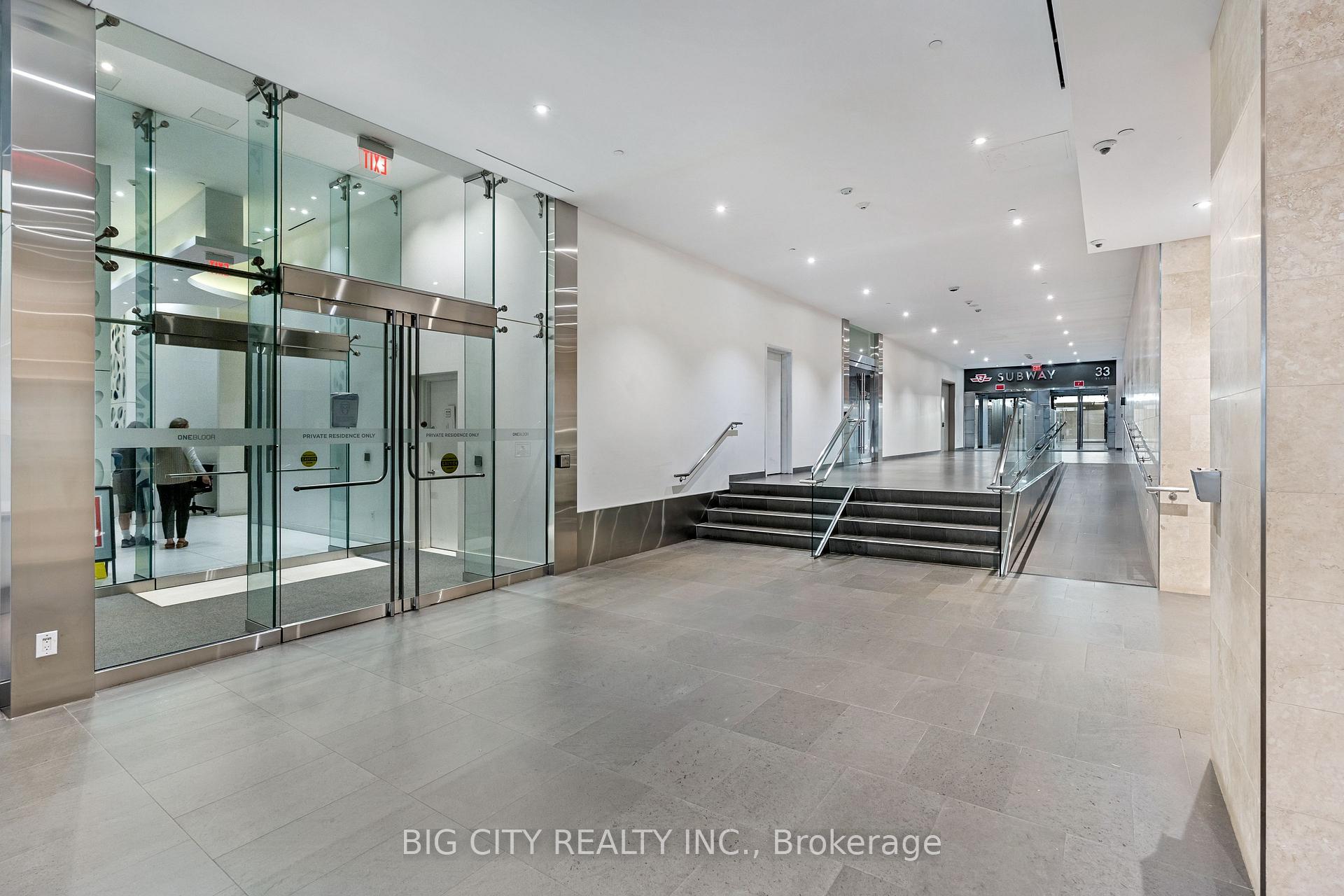 Photo 11 of Unit 2103, 1 Bloor Street E, Toronto, Church-Yonge Corridor — HOMEH