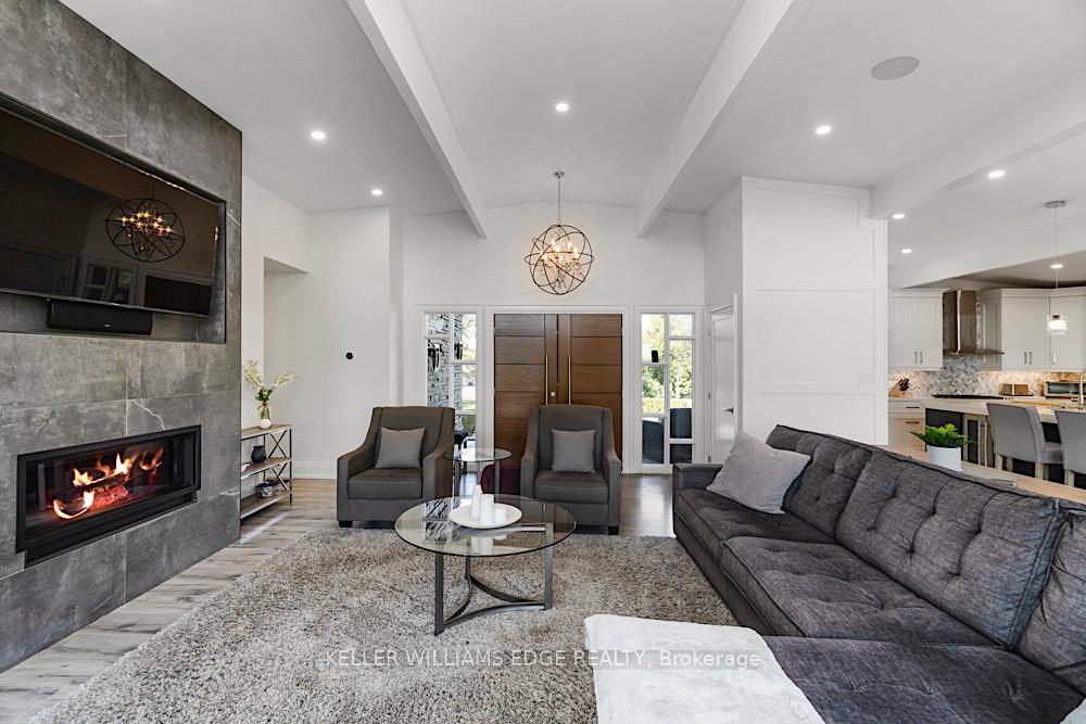 Photo 9 of 56 Oak Avenue, Hamilton, Greensville — HOMEH