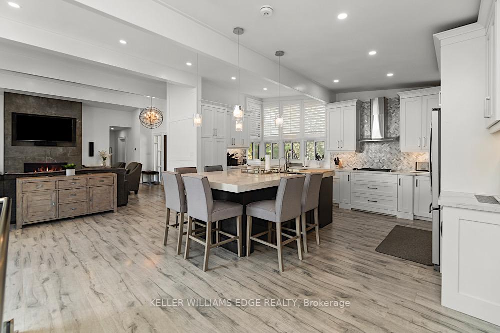 Photo 16 of 56 Oak Avenue, Hamilton, Greensville — HOMEH