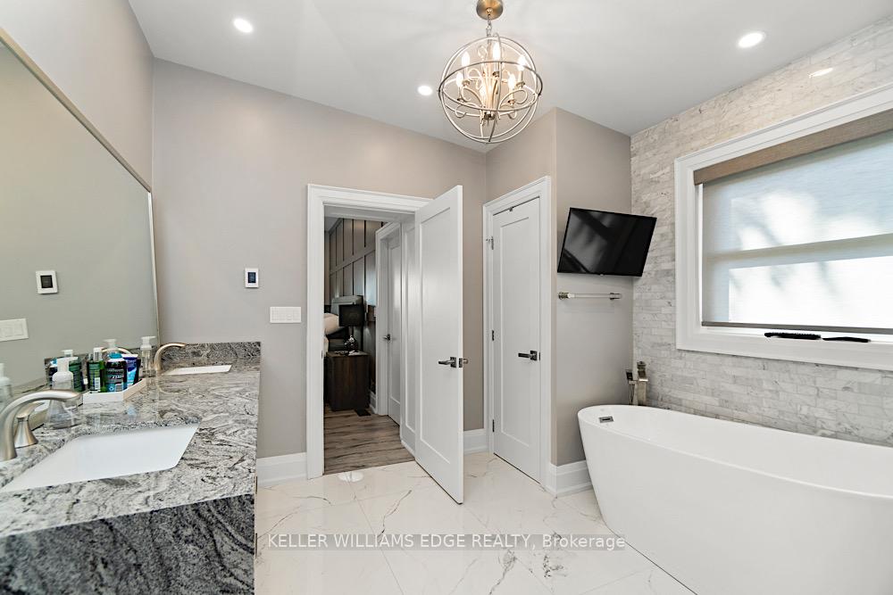 Photo 22 of 56 Oak Avenue, Hamilton, Greensville — HOMEH