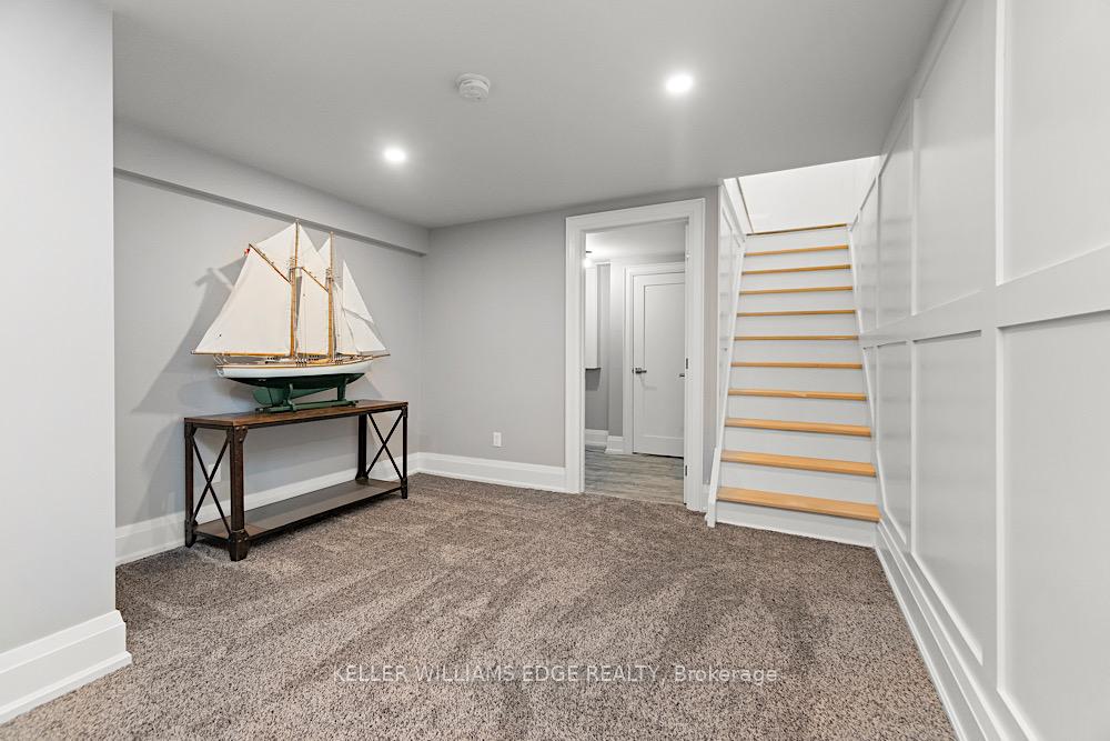 Photo 31 of 56 Oak Avenue, Hamilton, Greensville — HOMEH