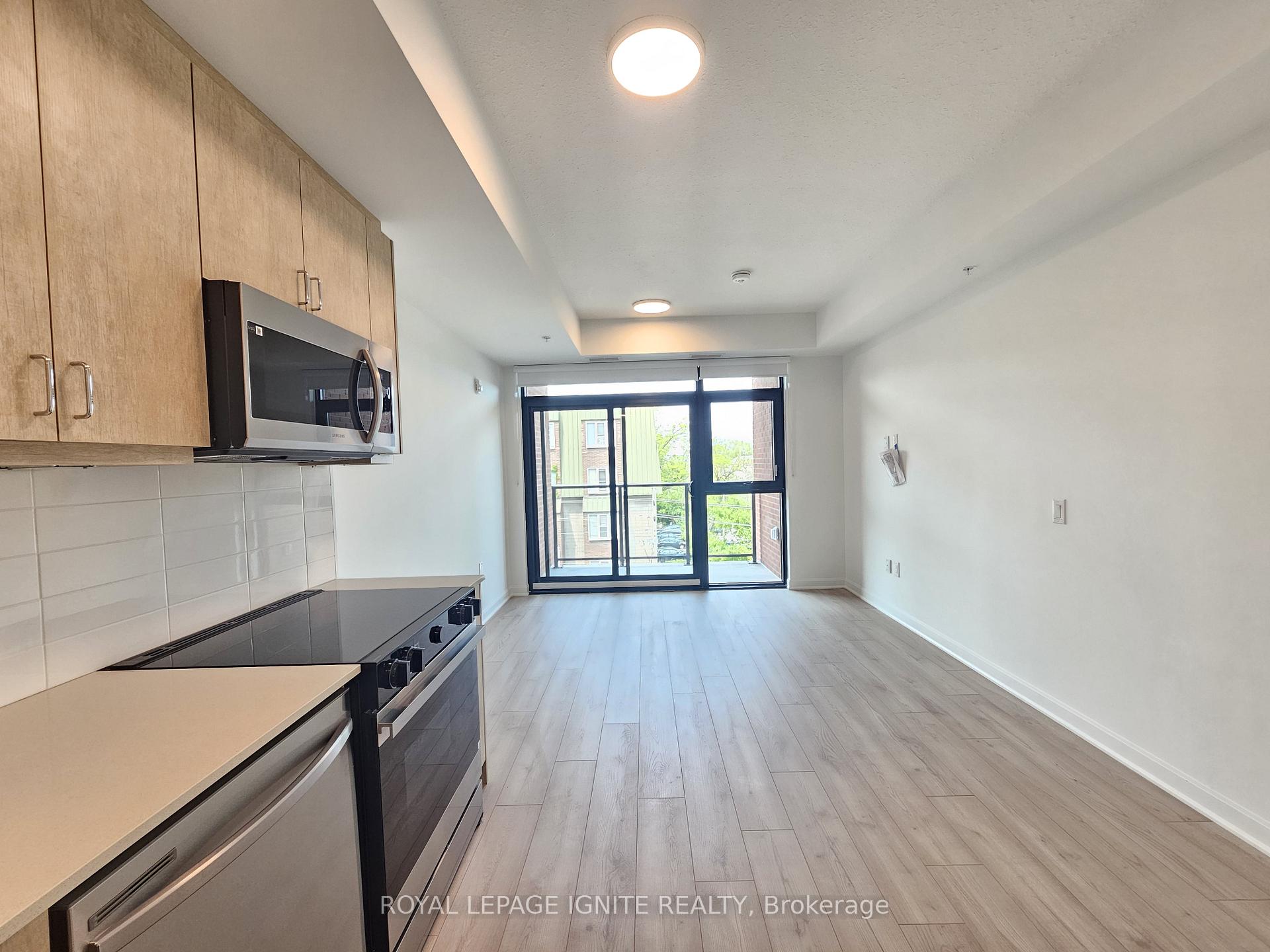 Photo 5 of Unit 425, 223 Princess Street, Kingston, East of Sir John A. Blvd — HOMEH