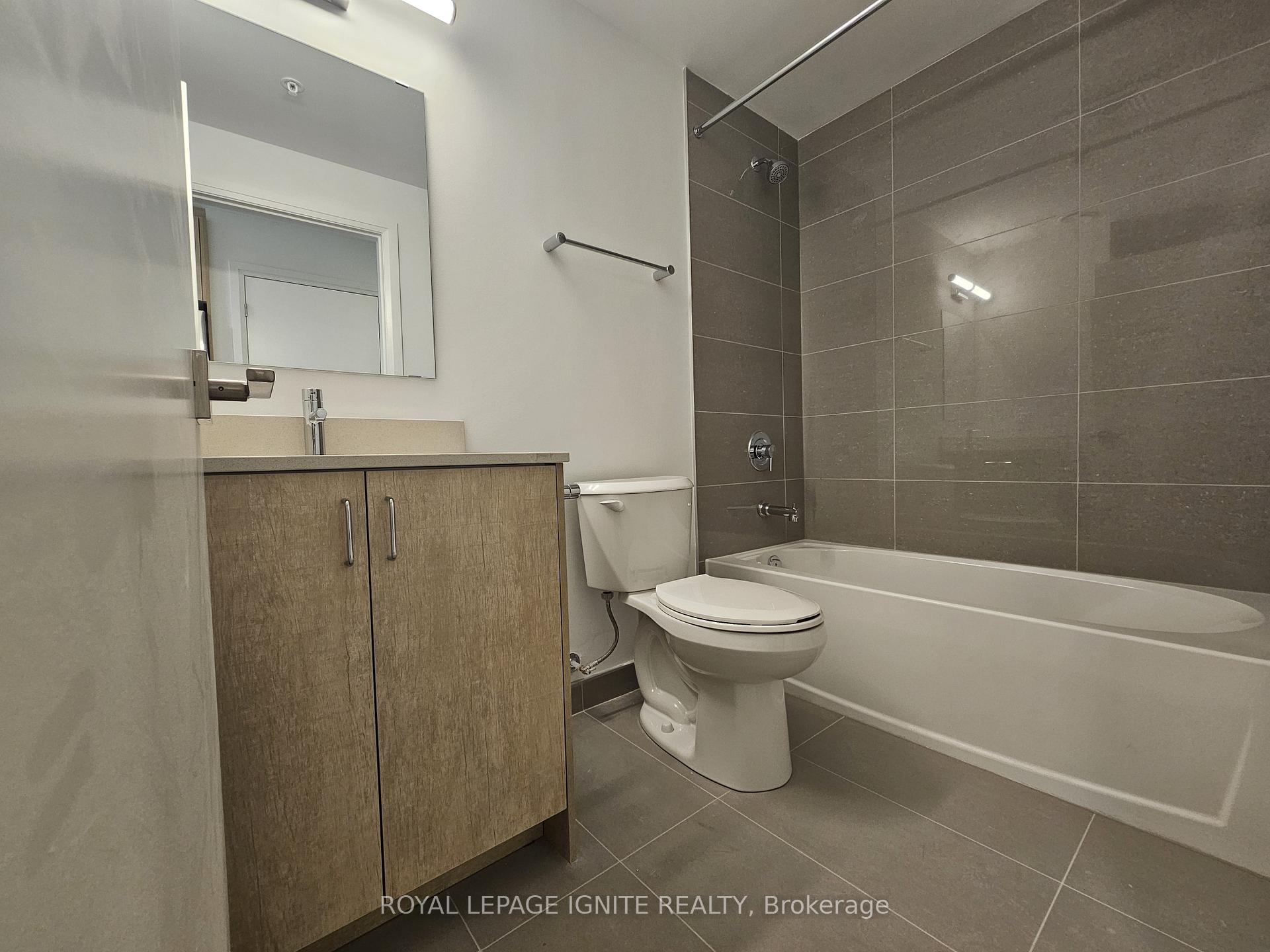 Photo 8 of Unit 425, 223 Princess Street, Kingston, East of Sir John A. Blvd — HOMEH
