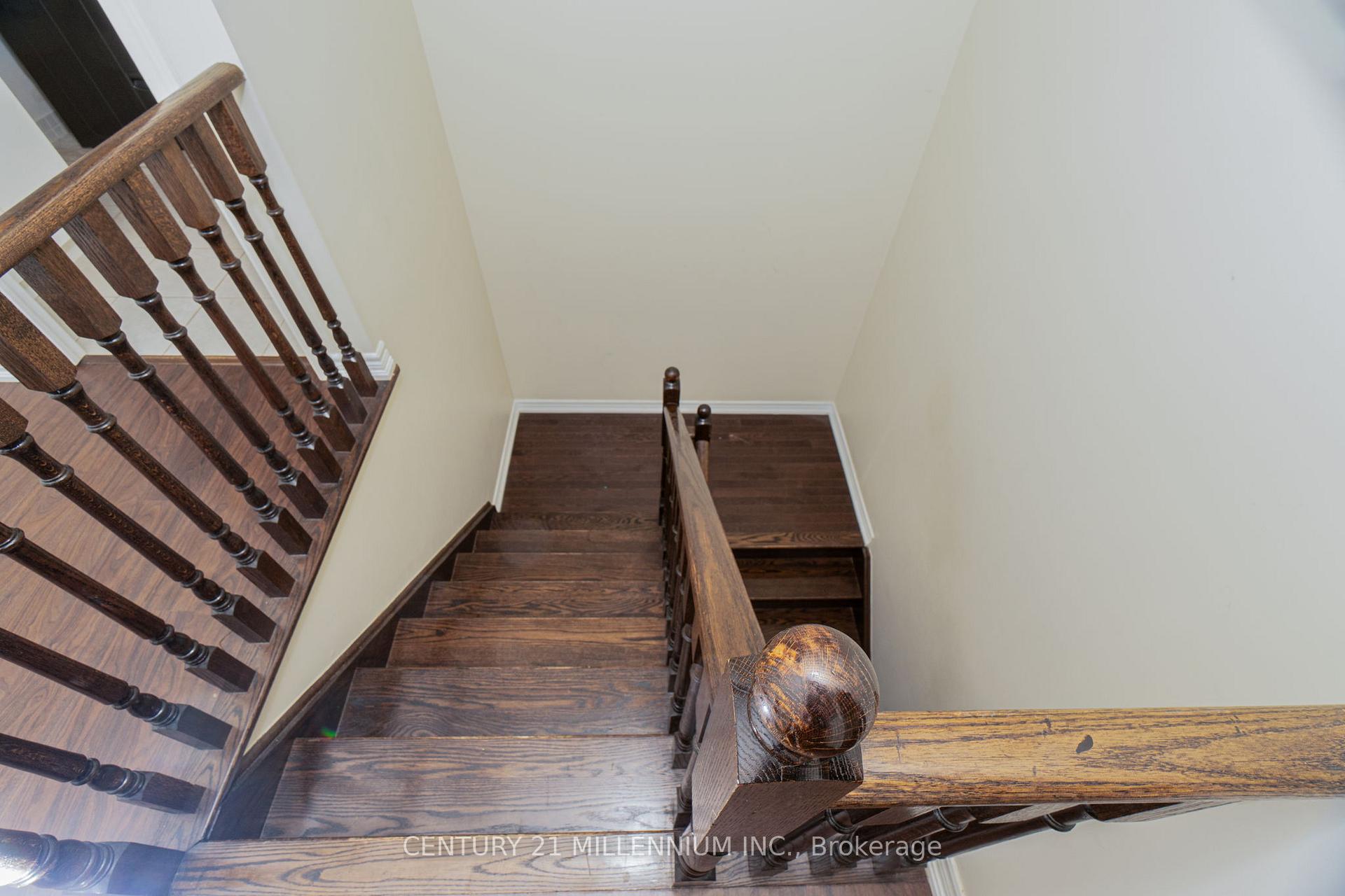 Photo 17 of 6 Ashfield Place, Brampton, Credit Valley — HOMEH