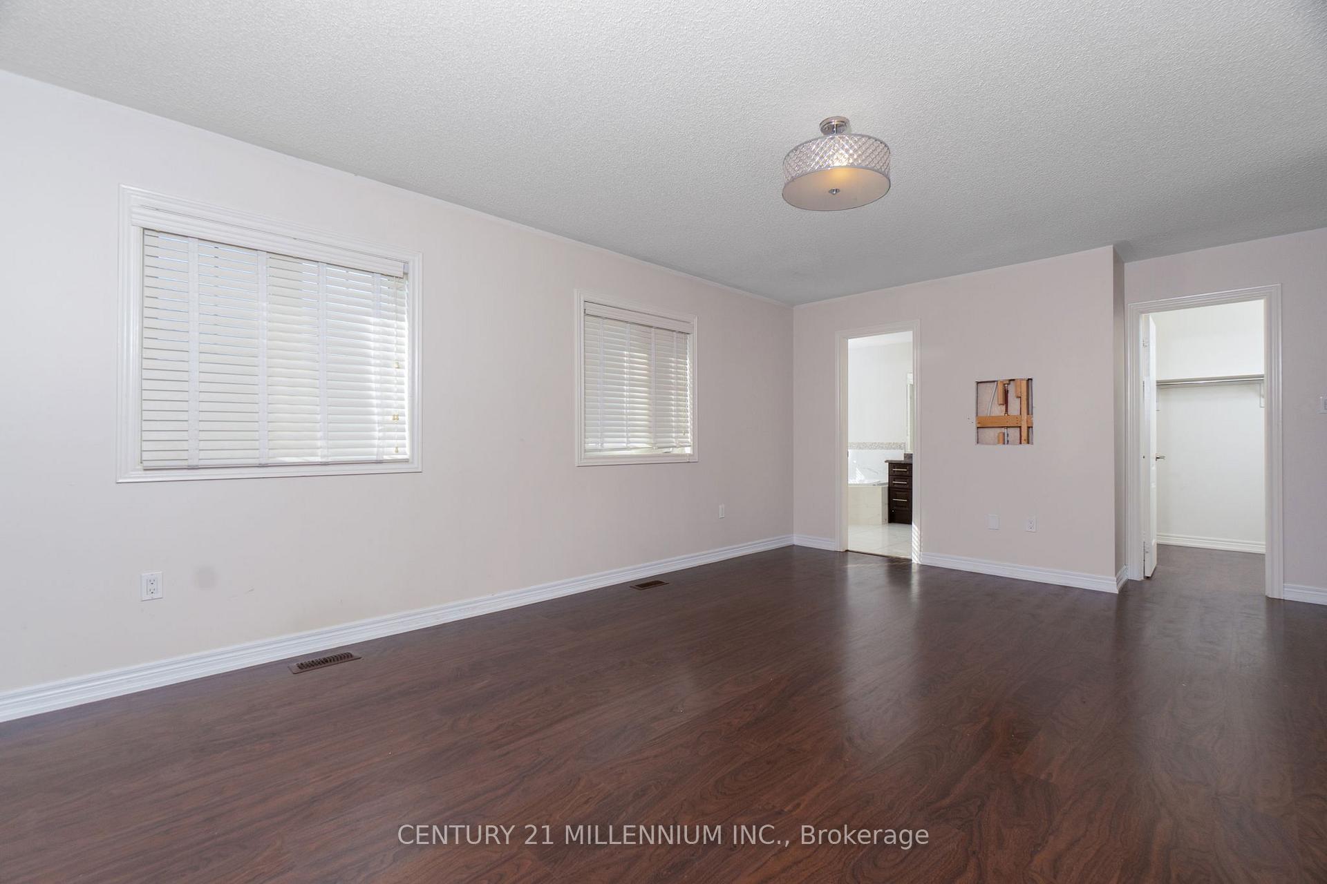 Photo 24 of 6 Ashfield Place, Brampton, Credit Valley — HOMEH