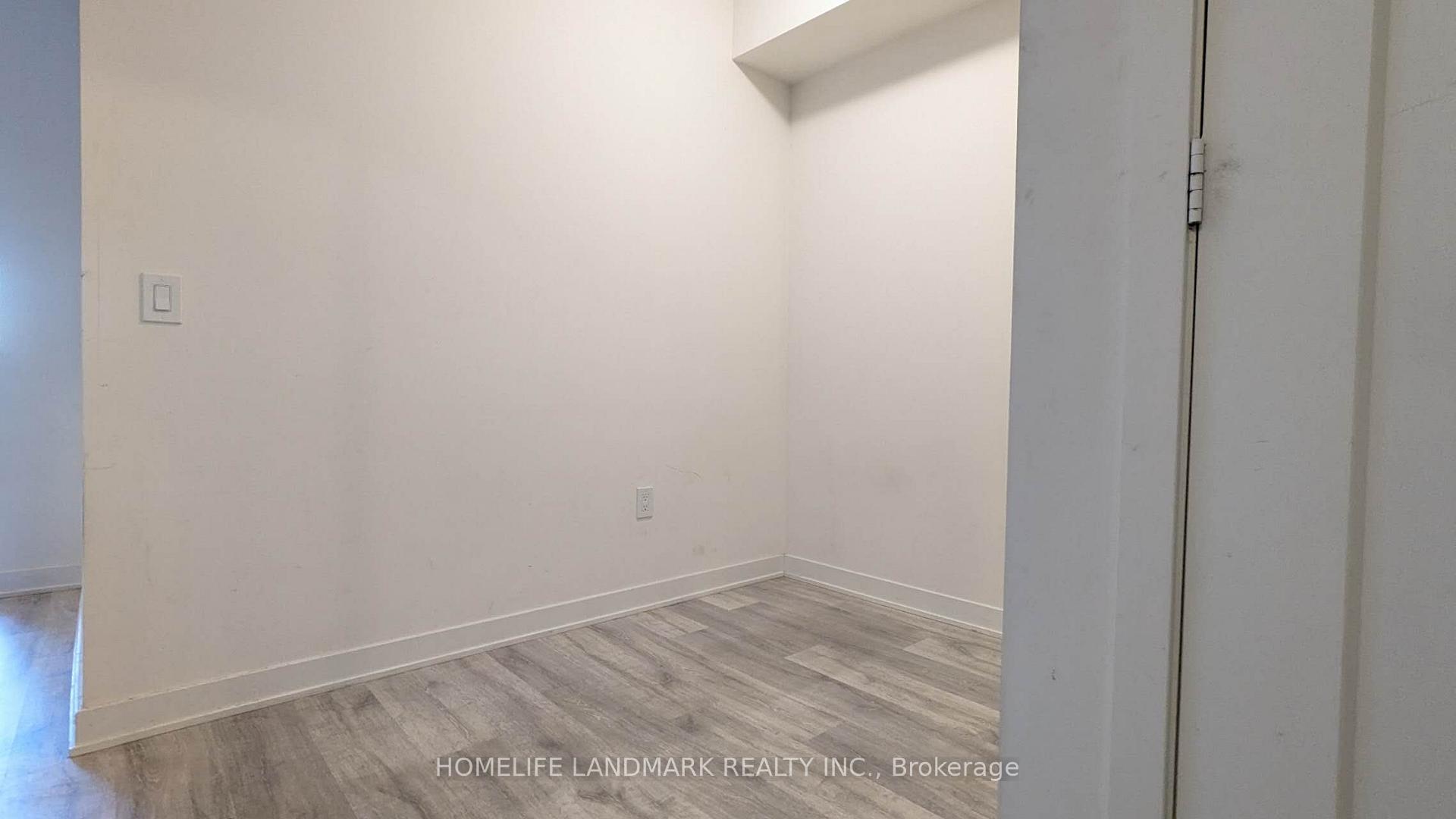 Photo 5 of Unit 818, 60 Princess Street, Toronto, Waterfront Communities — HOMEH