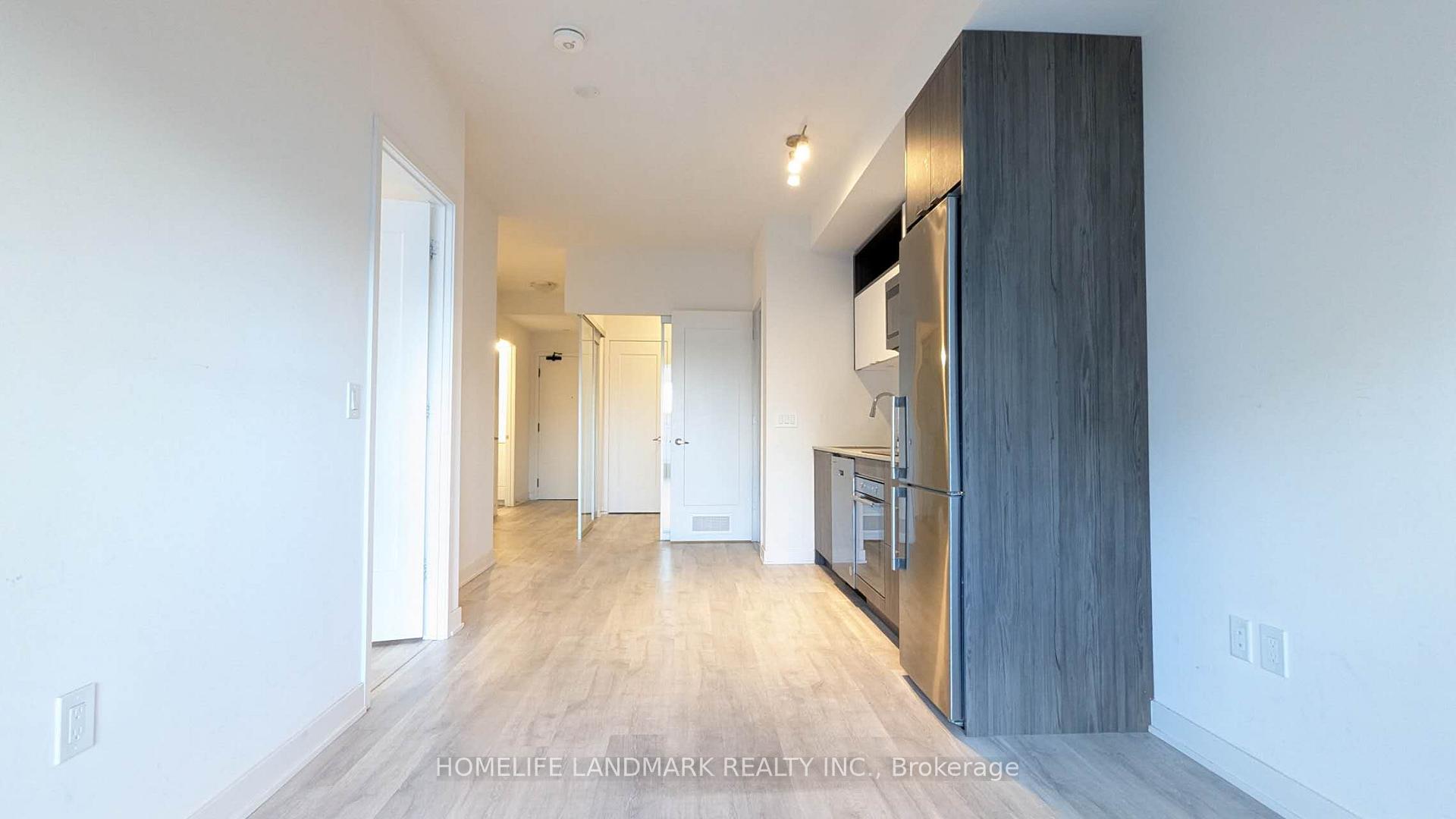 Photo 14 of Unit 818, 60 Princess Street, Toronto, Waterfront Communities — HOMEH