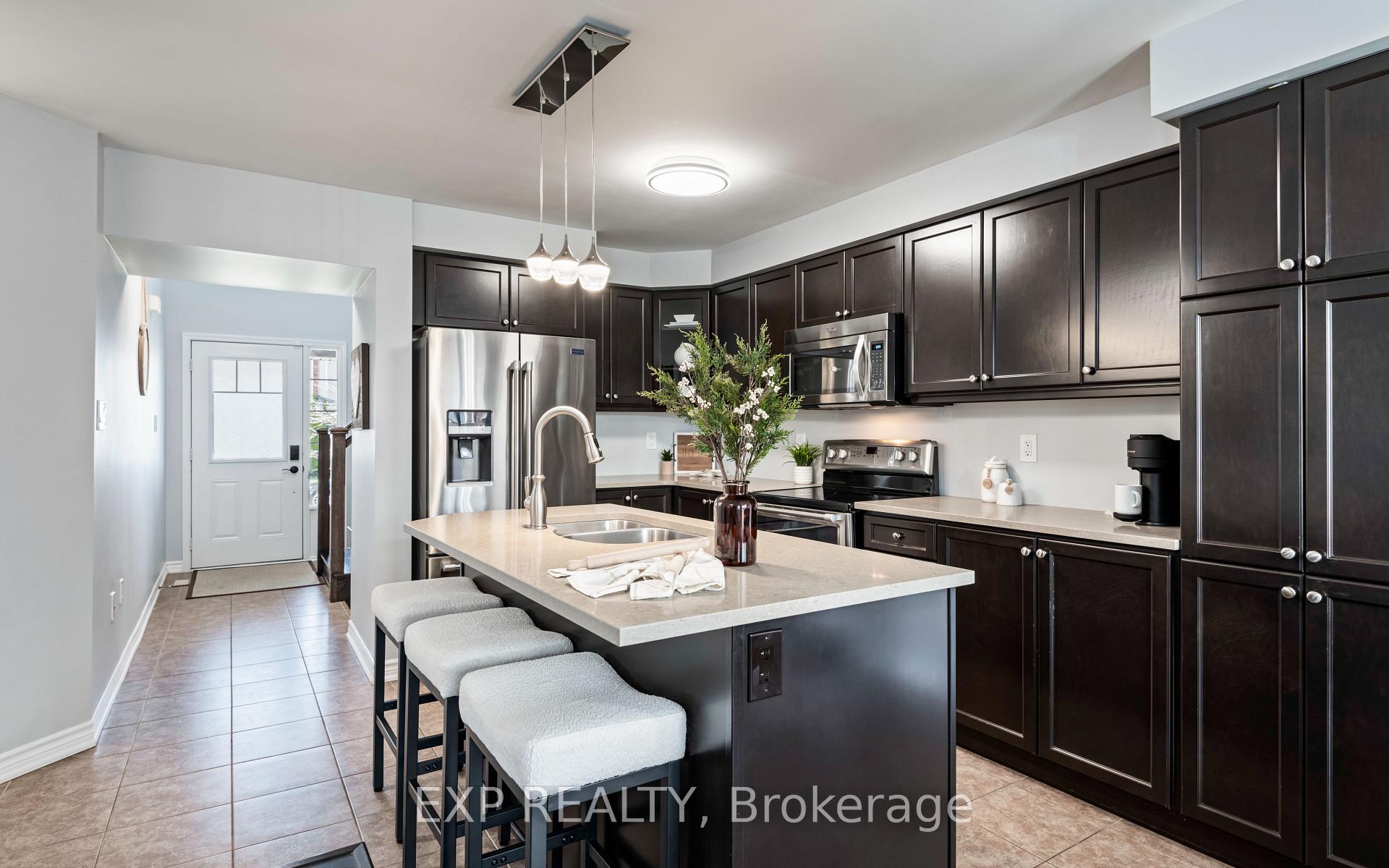 Photo 13 of 50 Enford Crescent, Brampton, Northwest Brampton — HOMEH