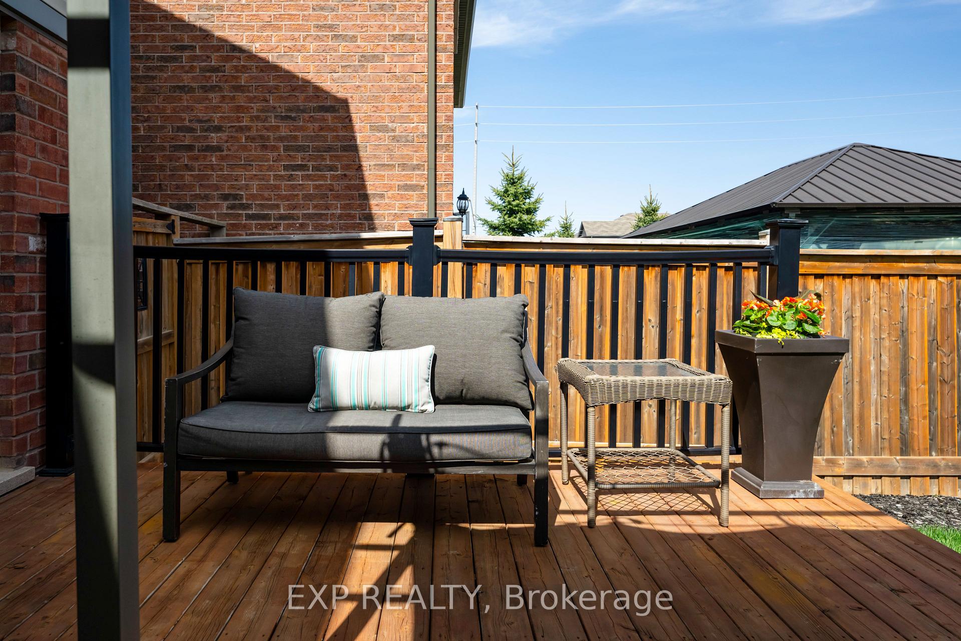 Photo 14 of 50 Enford Crescent, Brampton, Northwest Brampton — HOMEH
