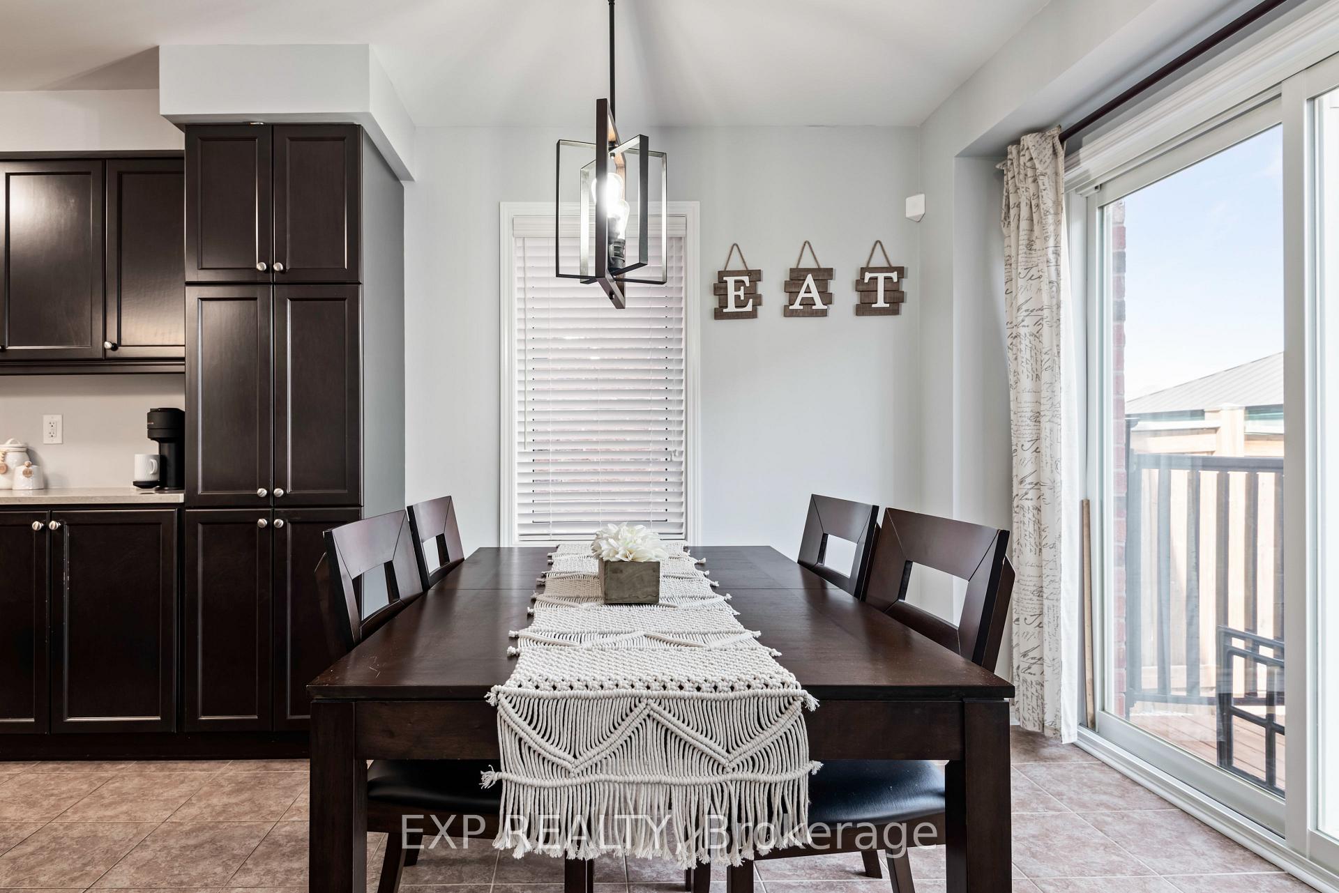 Photo 15 of 50 Enford Crescent, Brampton, Northwest Brampton — HOMEH