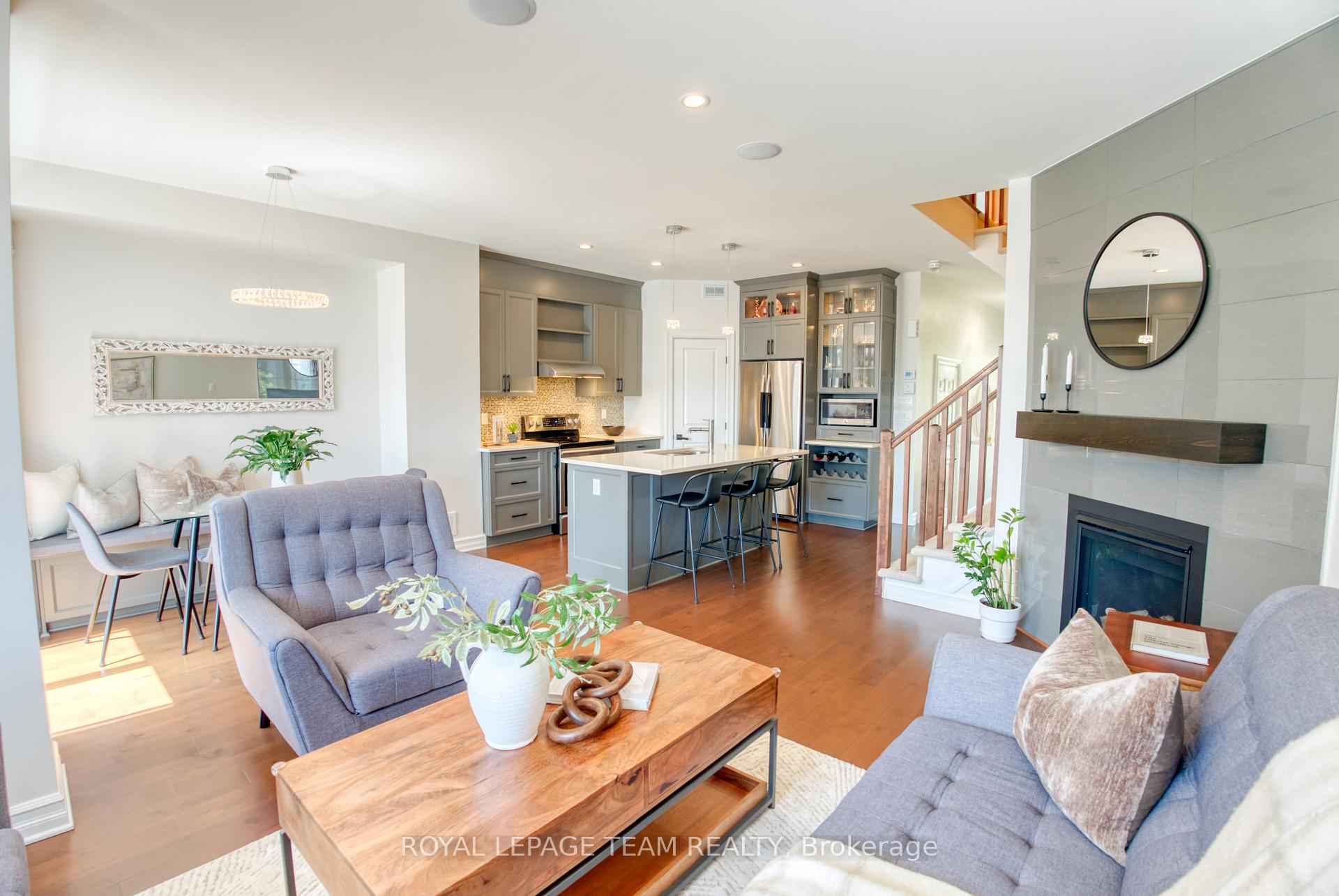 Photo 8 of 102 Helen Rapp Way, Ottawa, Blossom Park/Kemp Park/Findlay Creek — HOMEH