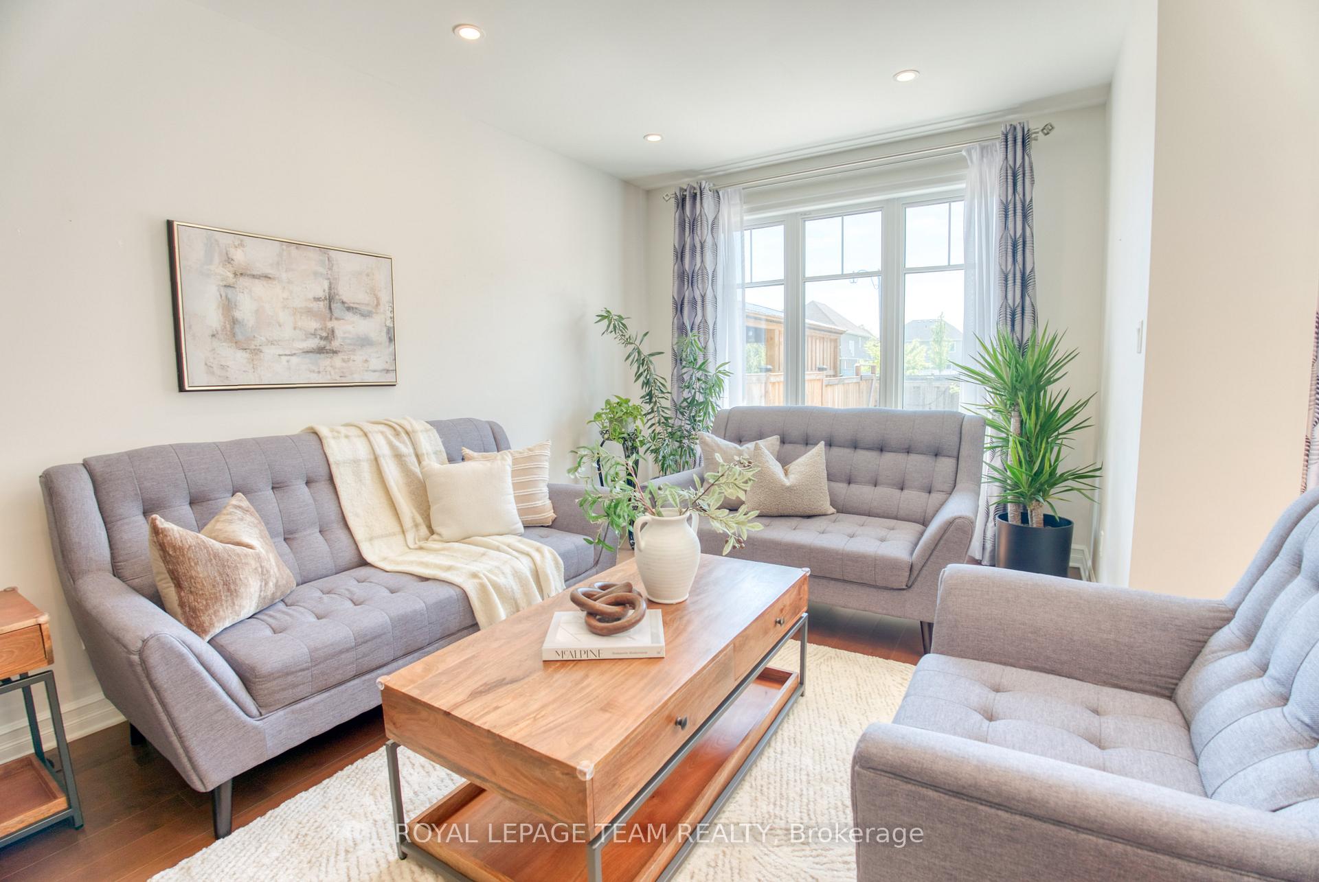 Photo 16 of 102 Helen Rapp Way, Ottawa, Blossom Park/Kemp Park/Findlay Creek — HOMEH