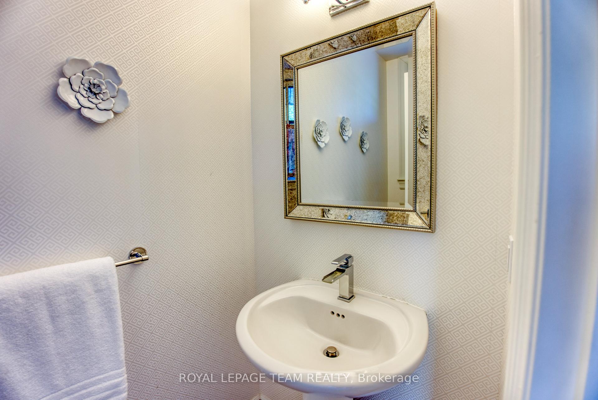 Photo 19 of 102 Helen Rapp Way, Ottawa, Blossom Park/Kemp Park/Findlay Creek — HOMEH