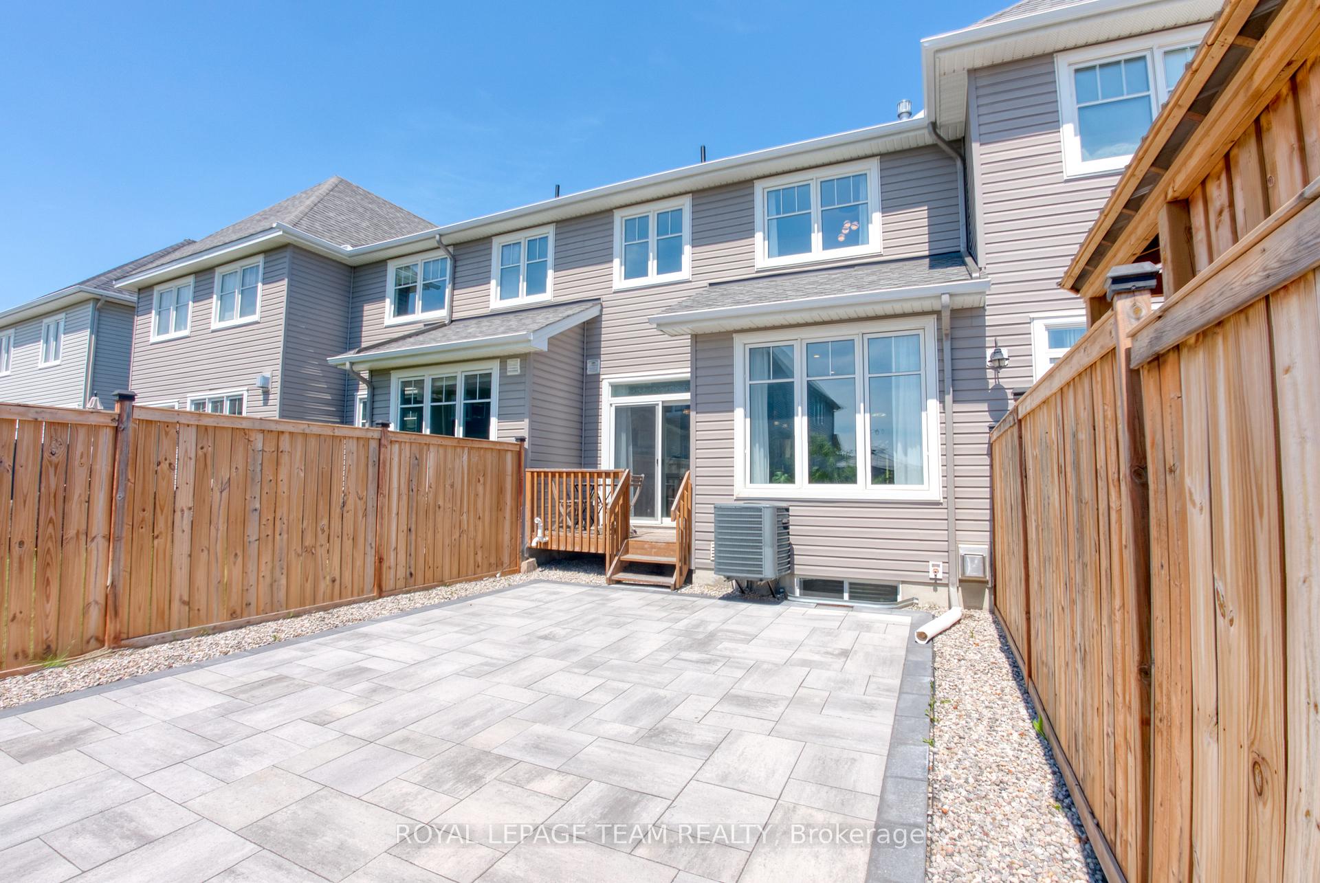 Photo 37 of 102 Helen Rapp Way, Ottawa, Blossom Park/Kemp Park/Findlay Creek — HOMEH