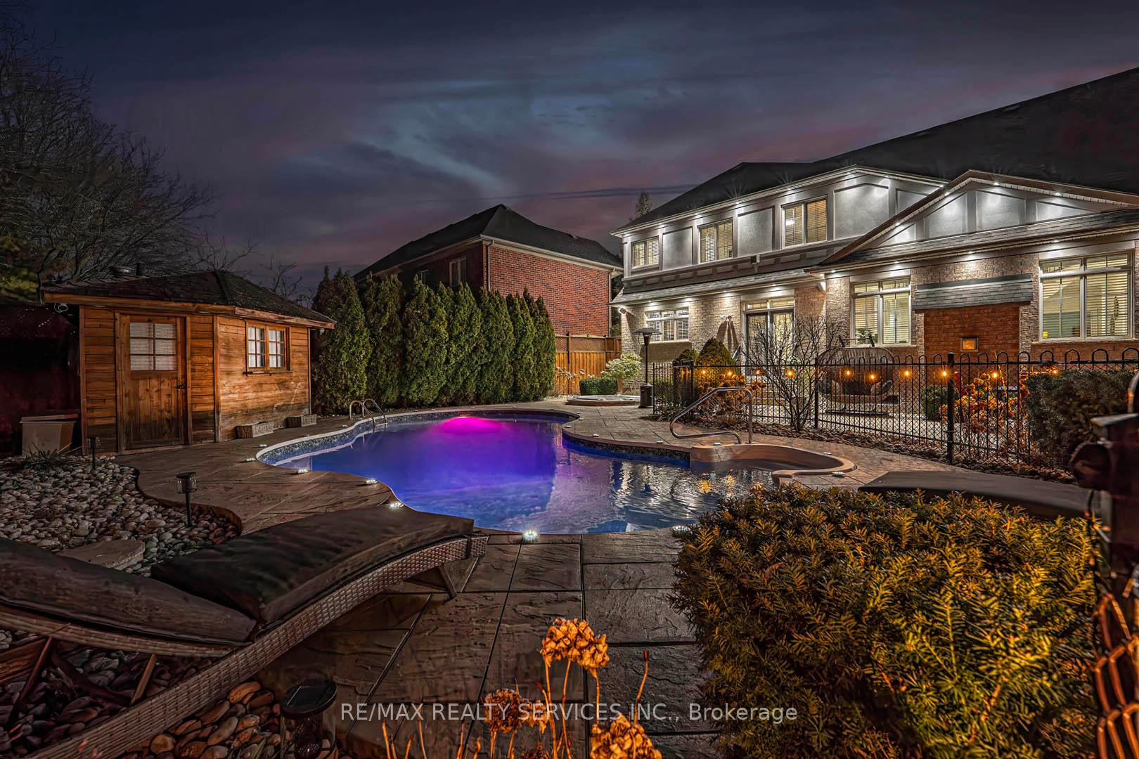 Photo 38 of 63 Links Lane, Brampton, Credit Valley — HOMEH