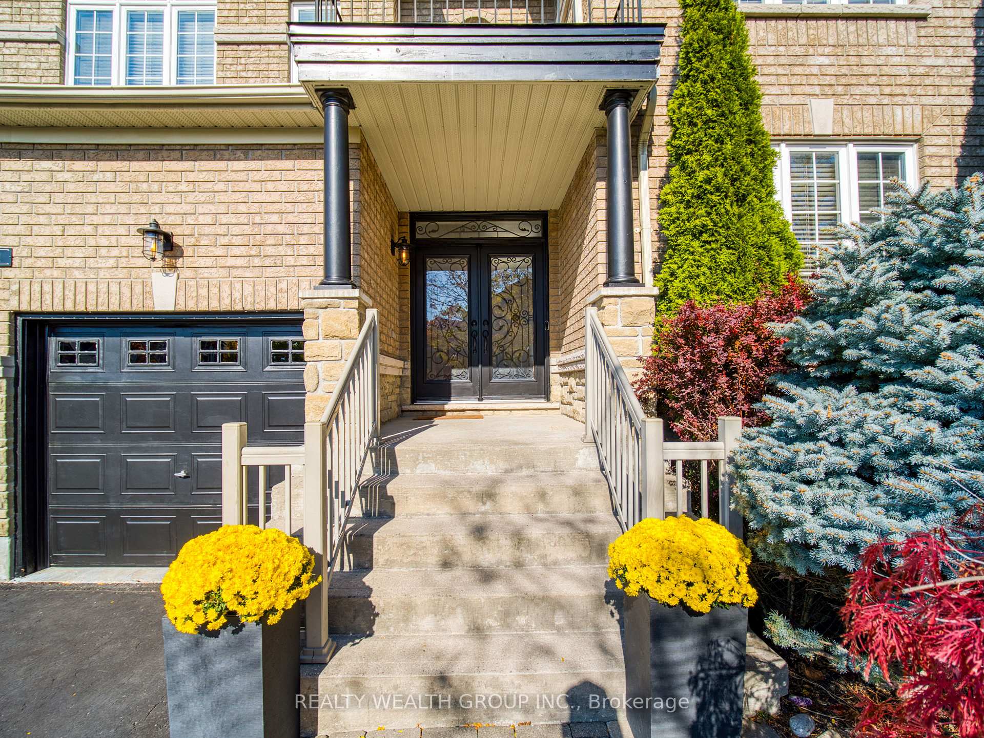 Photo 31 of 22 Halldorson Avenue, Aurora, Bayview Northeast — HOMEH