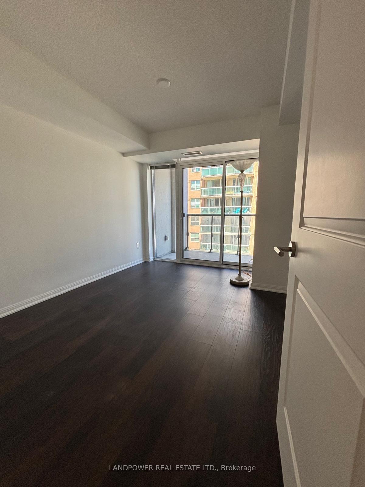 Photo 7 of Unit 1113, 400 Adelaide Street E, Toronto, Moss Park — HOMEH