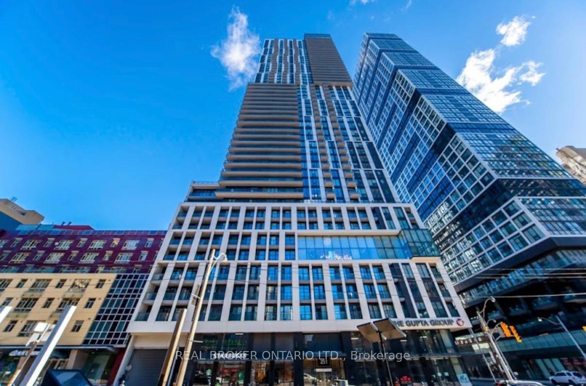 Front of Unit 1121, 251 Jarvis Street