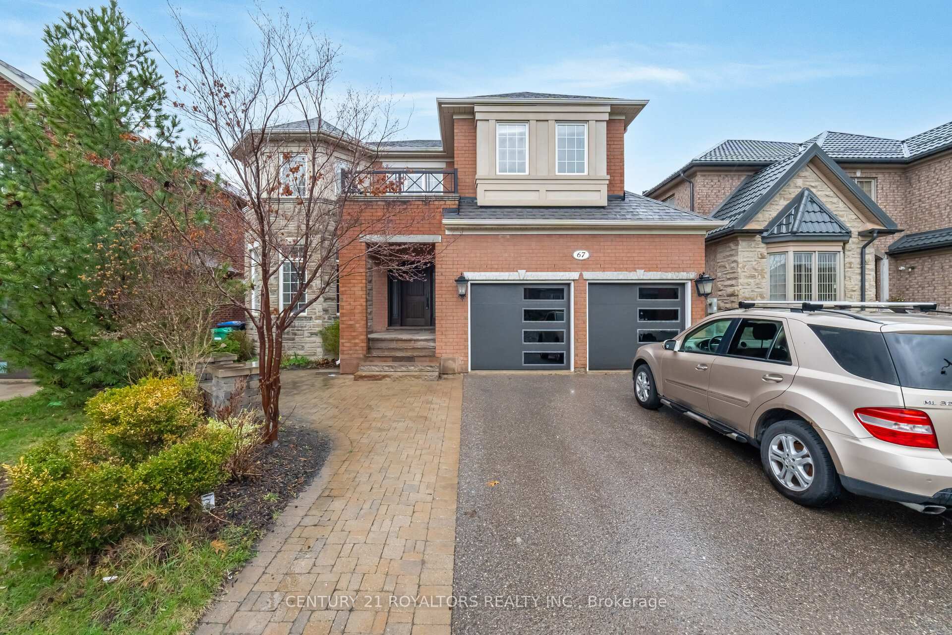 Front of 67 Saint Hubert Drive