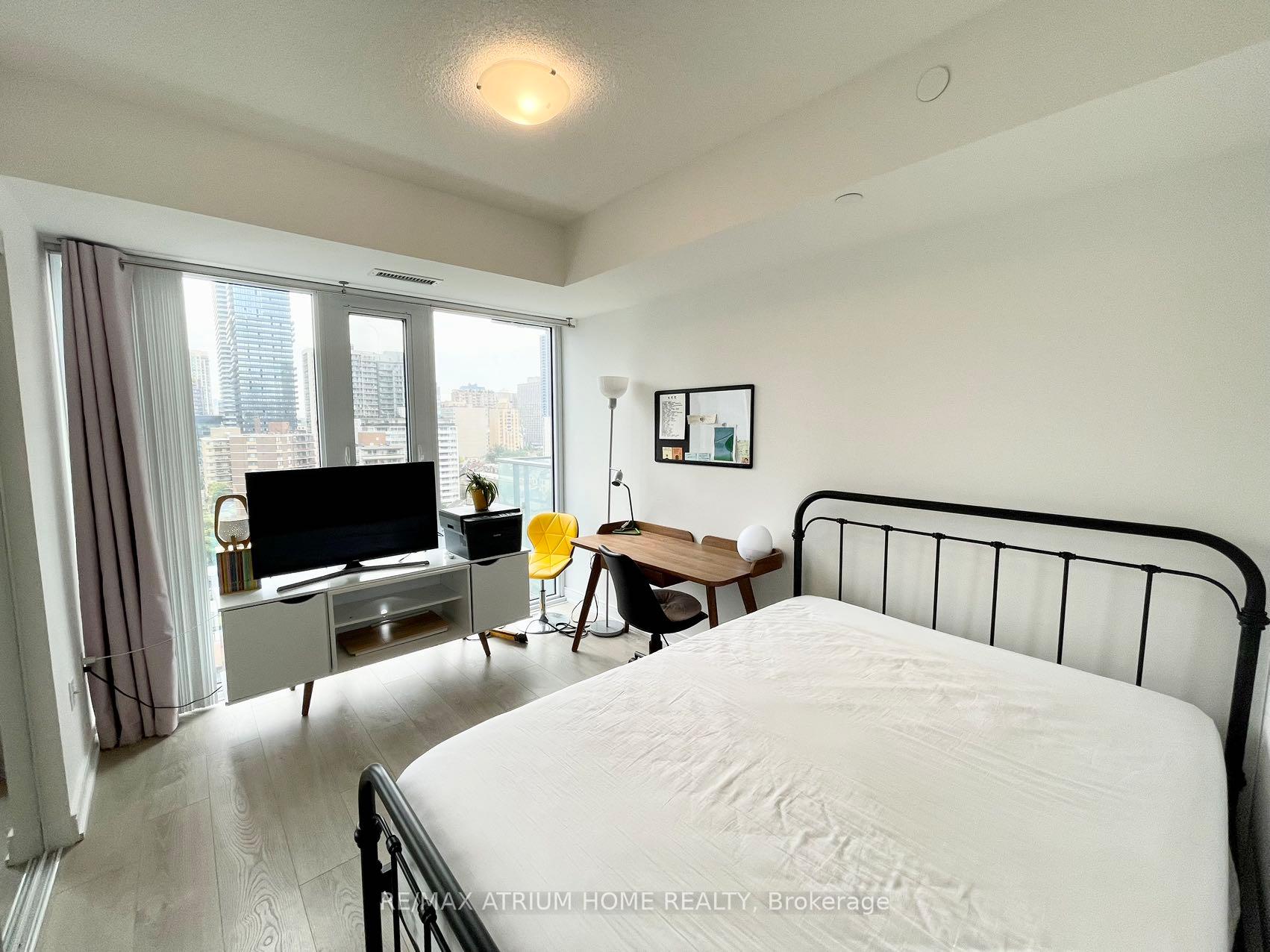 Photo 6 of Unit 1703, 50 Wellesley Street E, Toronto, Church-Yonge Corridor — HOMEH
