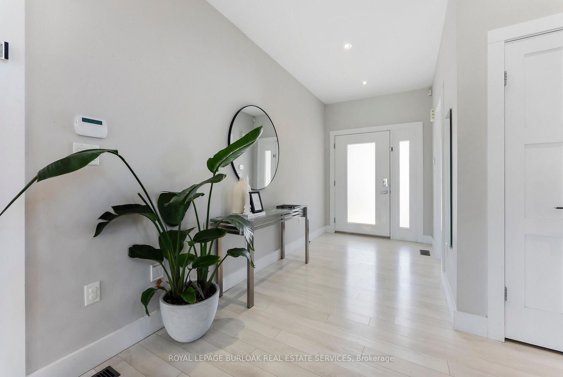 Photo 6 of 276 Millen Road, Hamilton, Stoney Creek — HOMEH