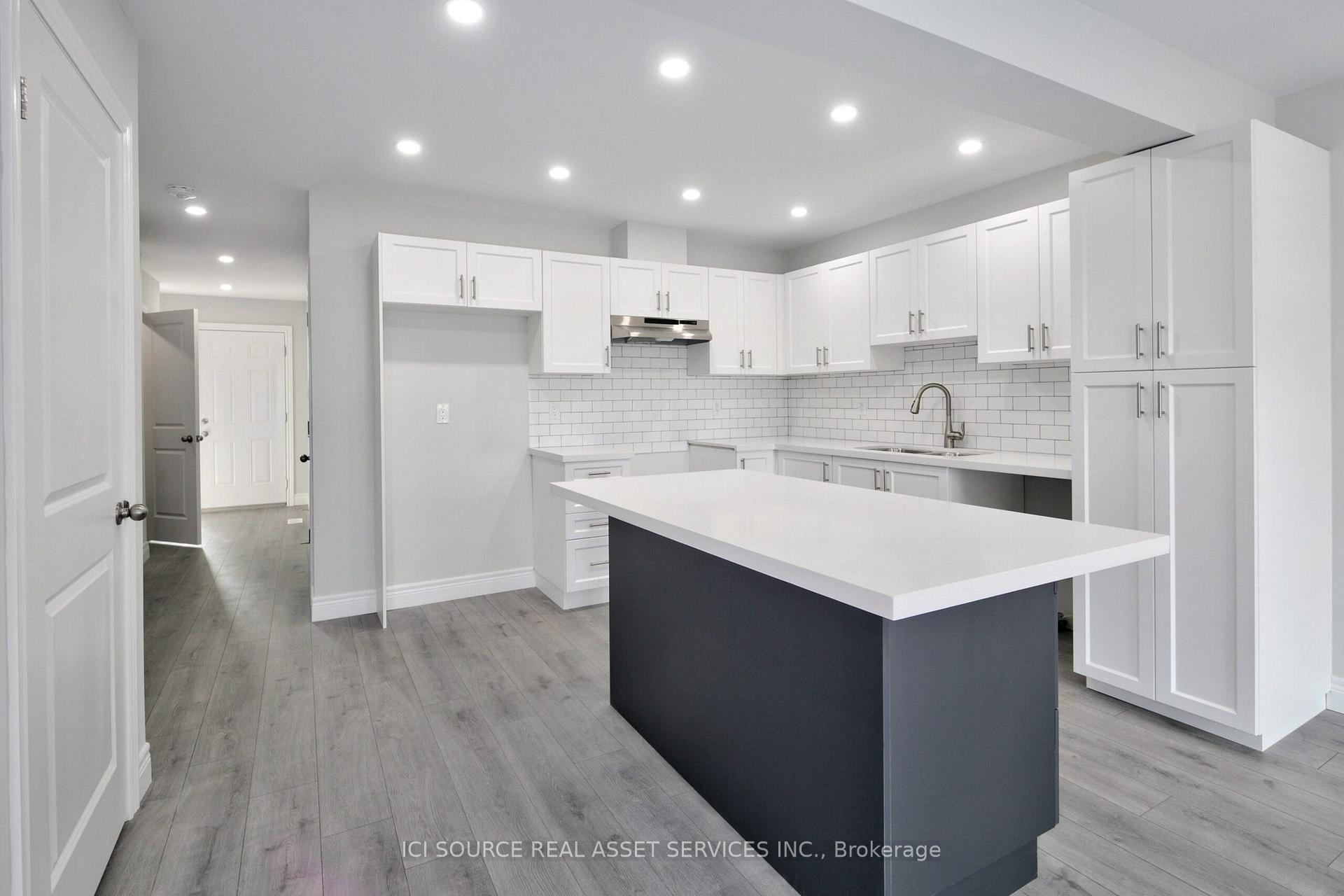 Photo 3 of 880 Wild Rose Drive, Gravenhurst, Muskoka (S) — HOMEH