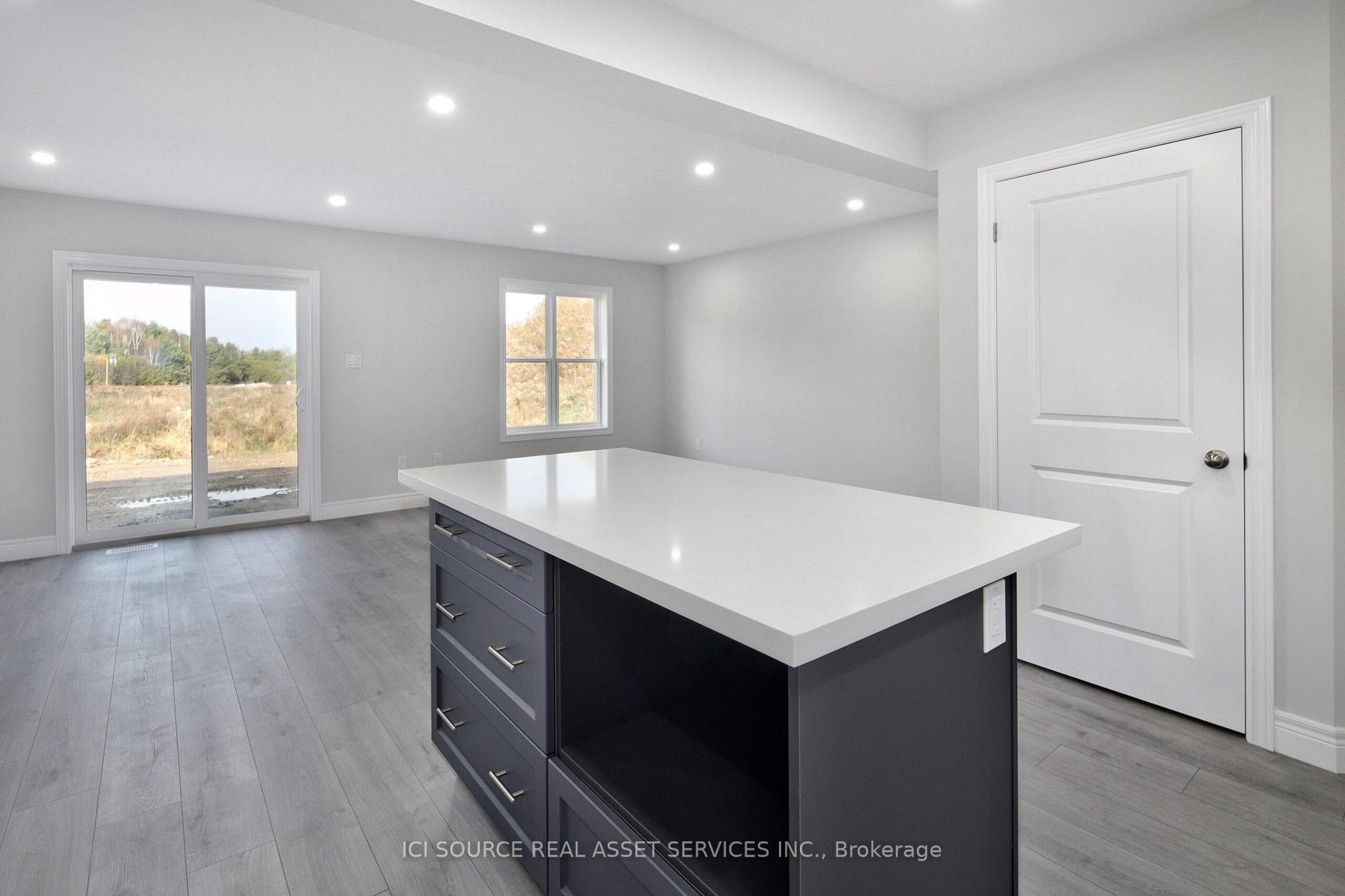 Photo 4 of 880 Wild Rose Drive, Gravenhurst, Muskoka (S) — HOMEH