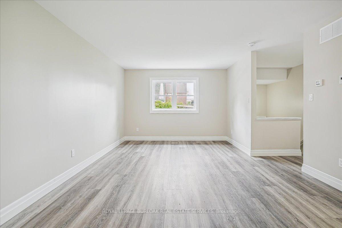 Photo 9 of 38 Viewpoint Avenue, Hamilton, Eastmount — HOMEH