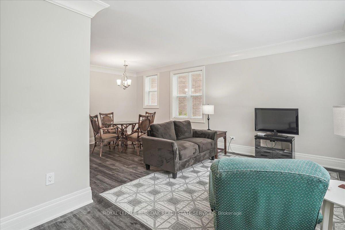 Photo 22 of 38 Viewpoint Avenue, Hamilton, Eastmount — HOMEH