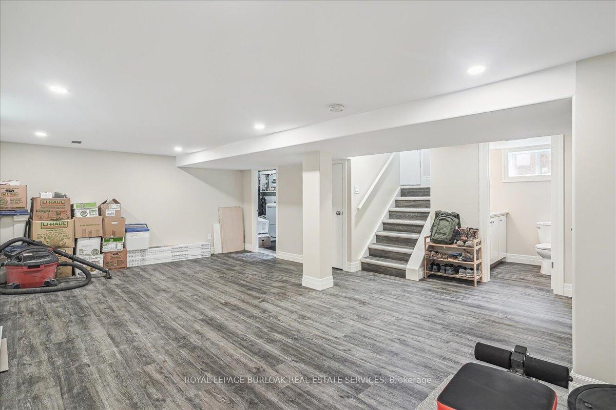 Photo 27 of 38 Viewpoint Avenue, Hamilton, Eastmount — HOMEH