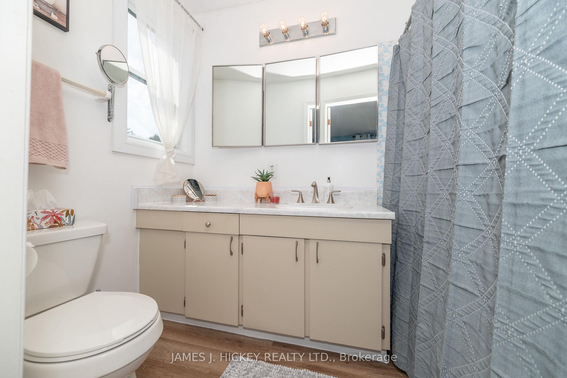 Photo 21 of 243 Thomas Street, Deep River — HOMEH