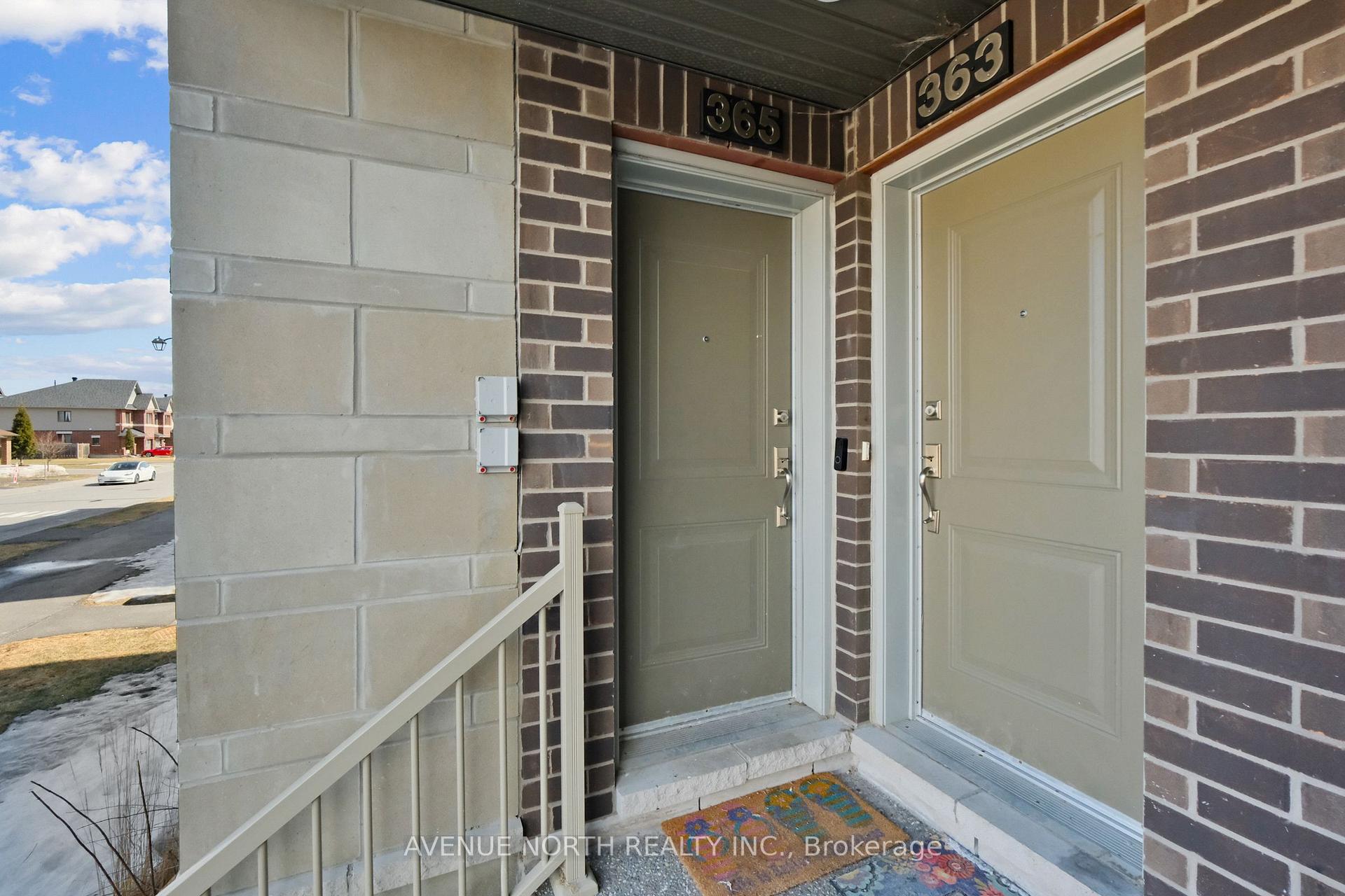 Photo 5 of 365 Axis Way, Ottawa, Mer Bleue/Bradley Estates/Anderson Park — HOMEH
