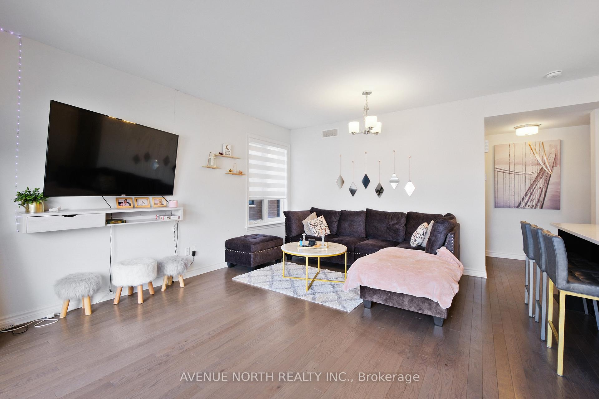 Photo 9 of 365 Axis Way, Ottawa, Mer Bleue/Bradley Estates/Anderson Park — HOMEH