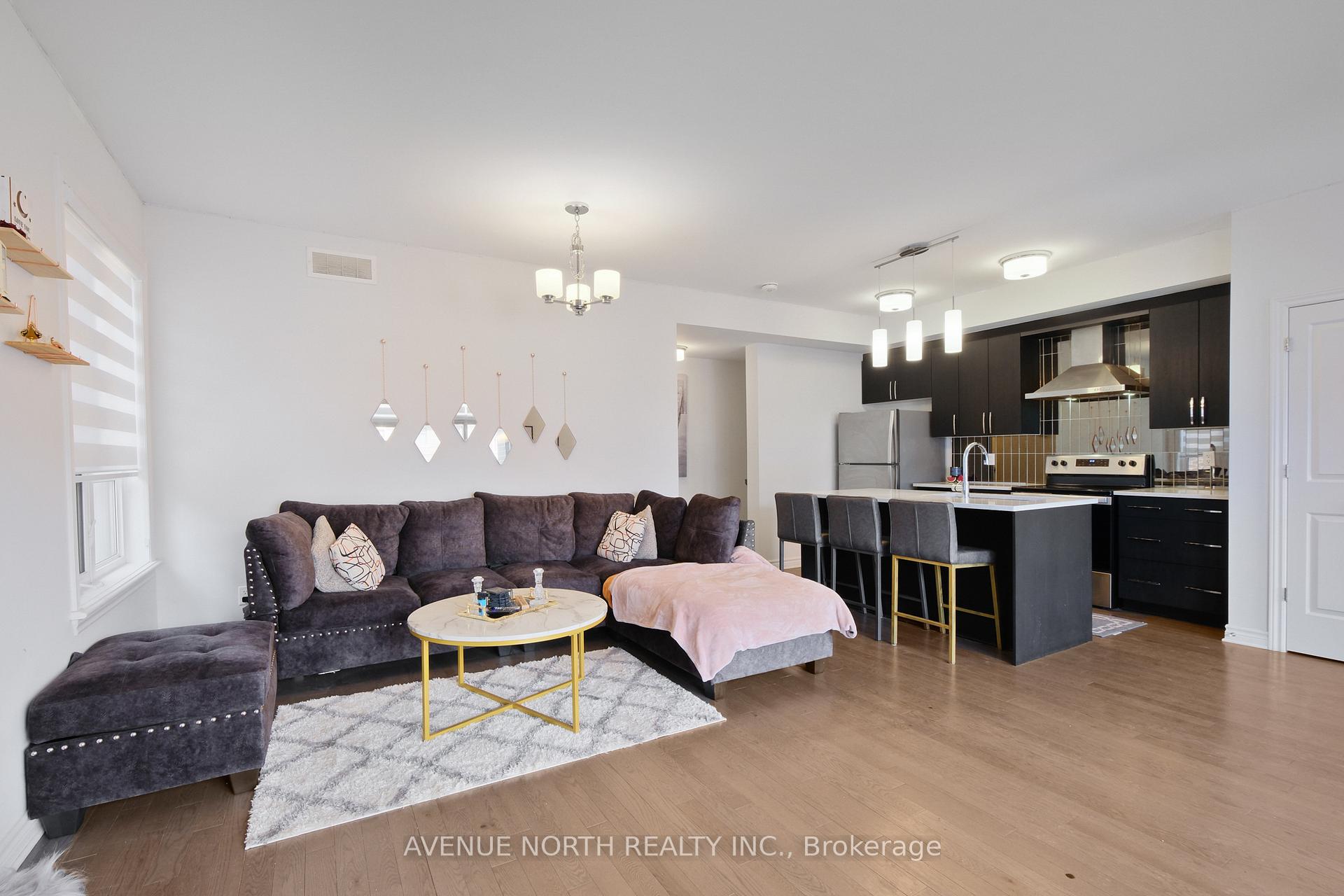 Photo 12 of 365 Axis Way, Ottawa, Mer Bleue/Bradley Estates/Anderson Park — HOMEH