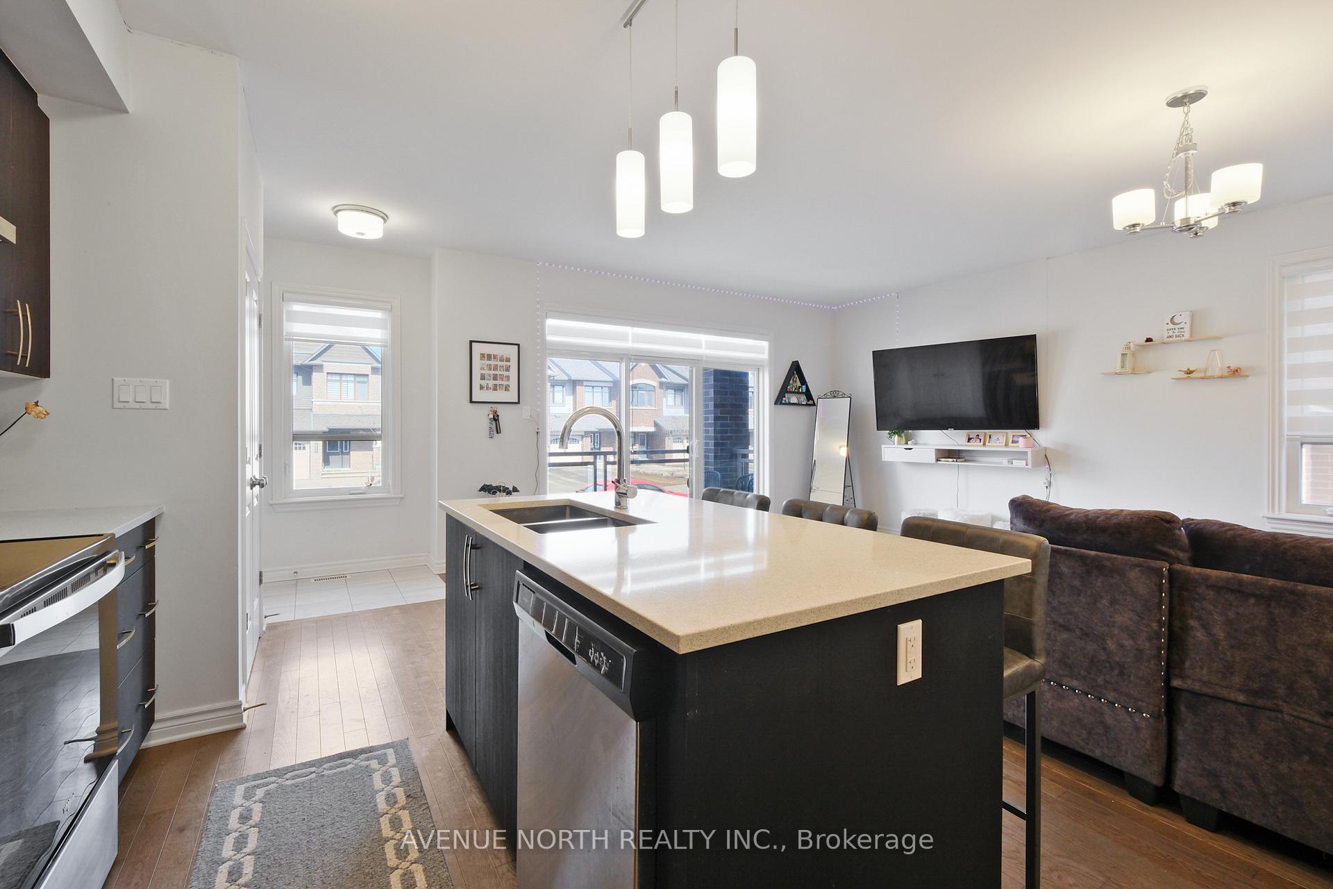 Photo 17 of 365 Axis Way, Ottawa, Mer Bleue/Bradley Estates/Anderson Park — HOMEH