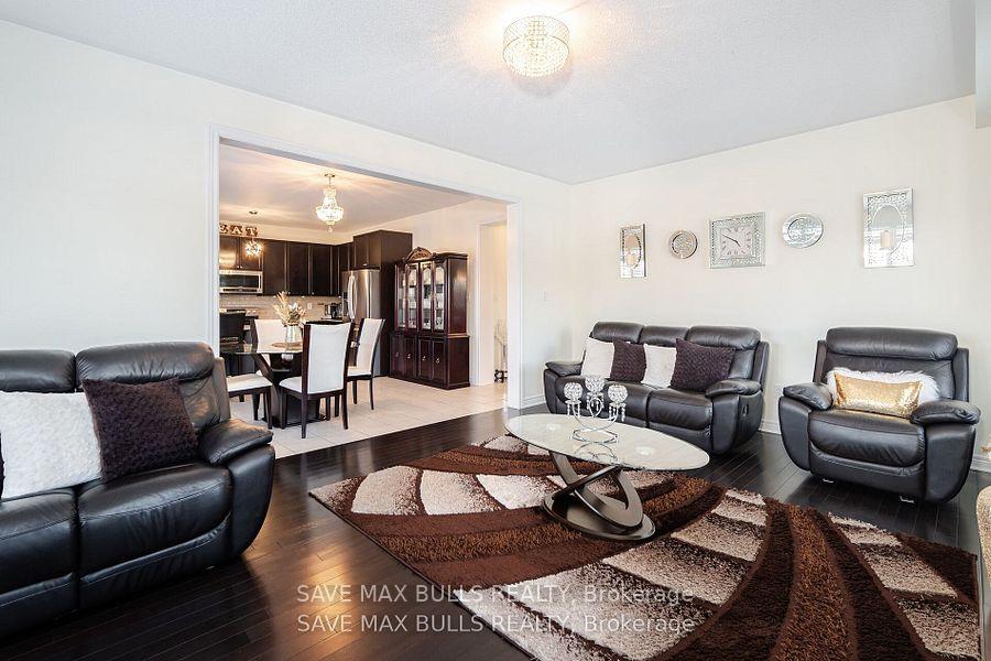 Photo 22 of 92 Veterans Drive, Brampton, Northwest Brampton — HOMEH