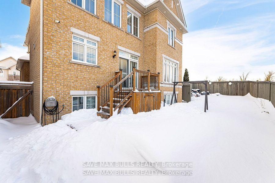 Photo 49 of 92 Veterans Drive, Brampton, Northwest Brampton — HOMEH